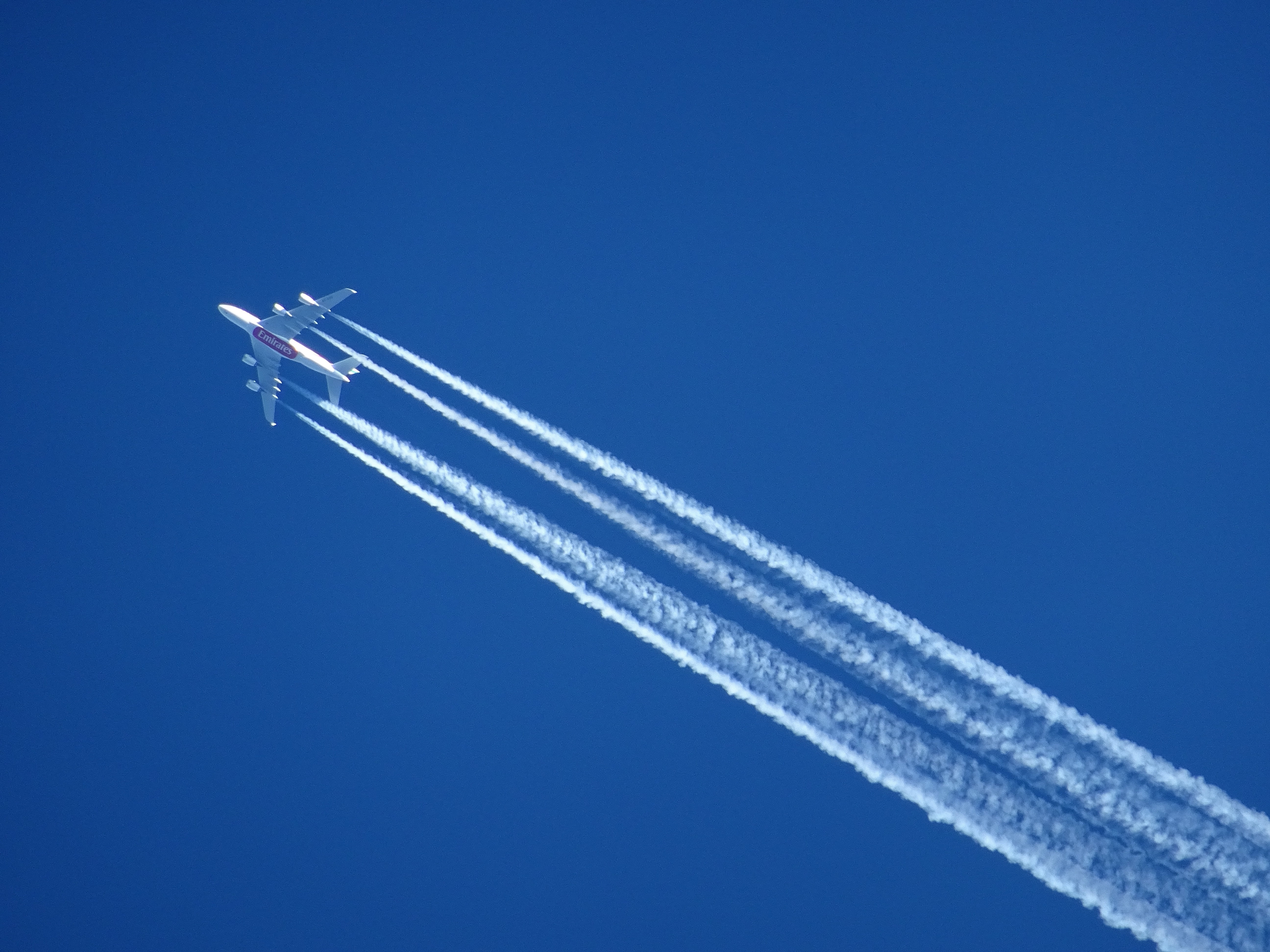 airplane, contrail, flying, nature, no people, aircraft, pollution, trails, air, motion, transportation, airy, fly, aerospace industry, flyer, blue, aerobatics, HD Wallpaper