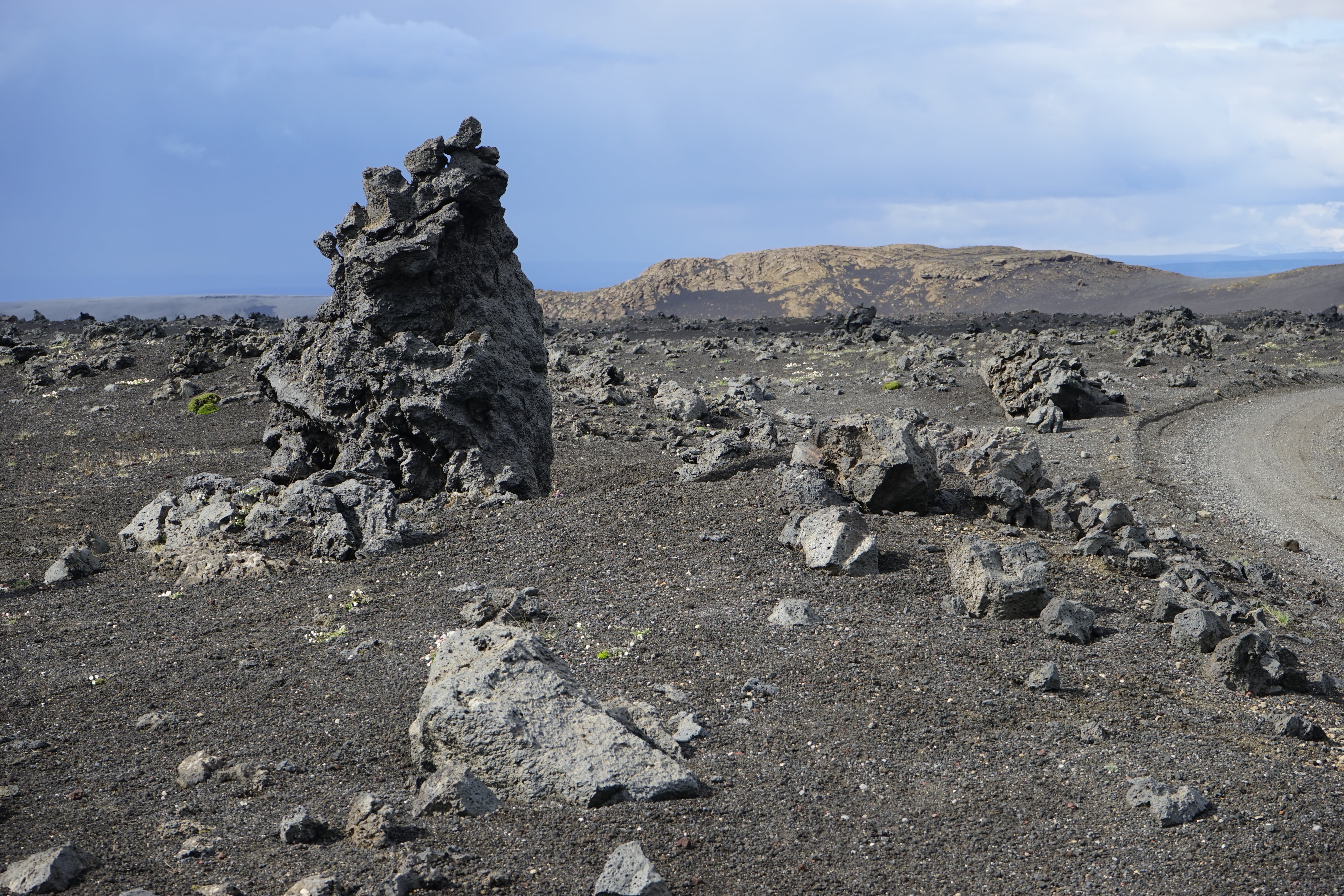 5K, rock - object, boulders, solid, scenics - nature, lava, arid climate, geology, cloud - sky, lunar landscape, eroded, lava rock, environment, physical geography, HD Wallpaper