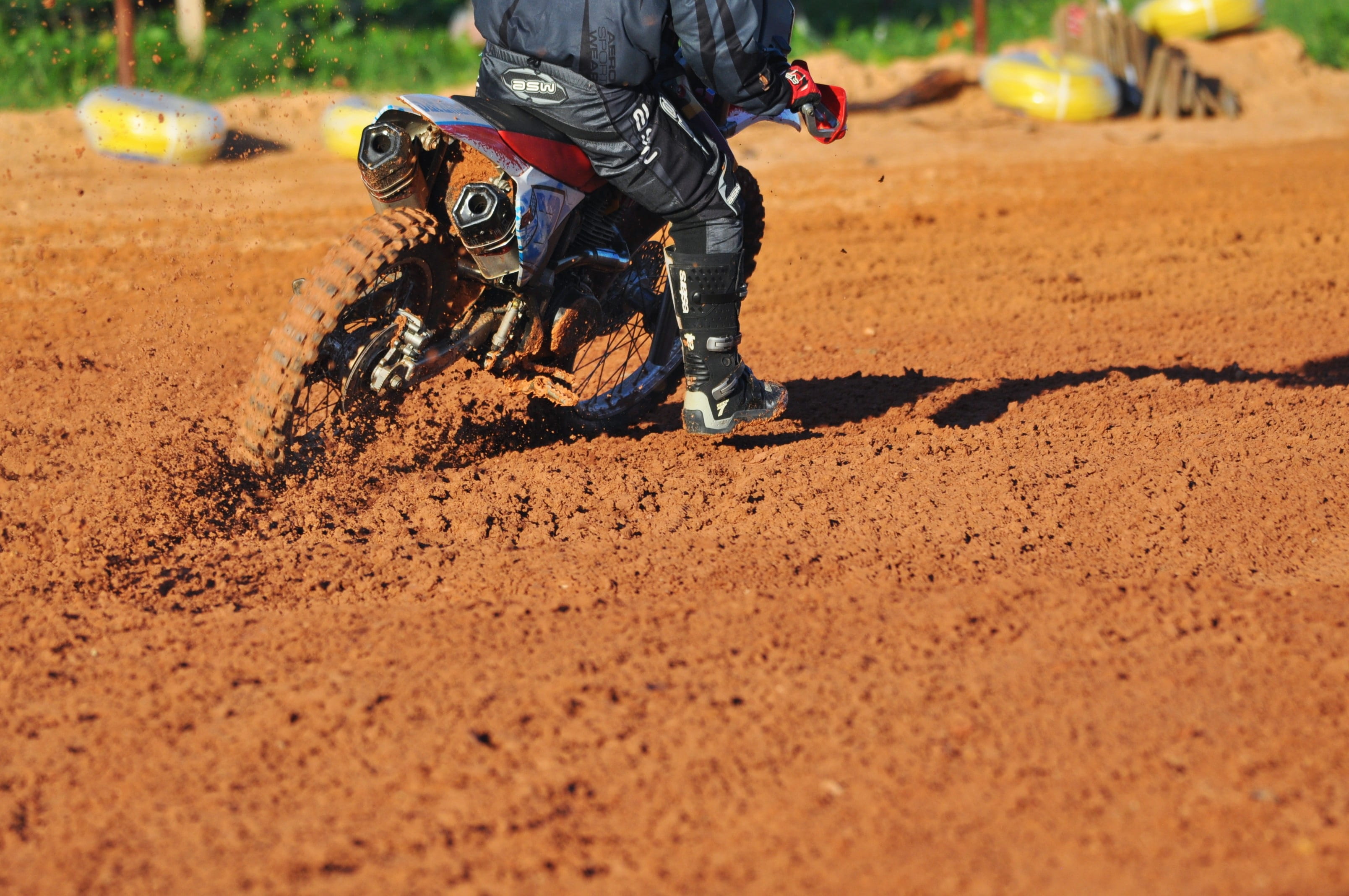 action, trial, championship, one person, motorcycle, danger, mud, dirt, transportation, cloud, dom, champion, race, motorbike, quadbike, low section, sand, HD Wallpaper