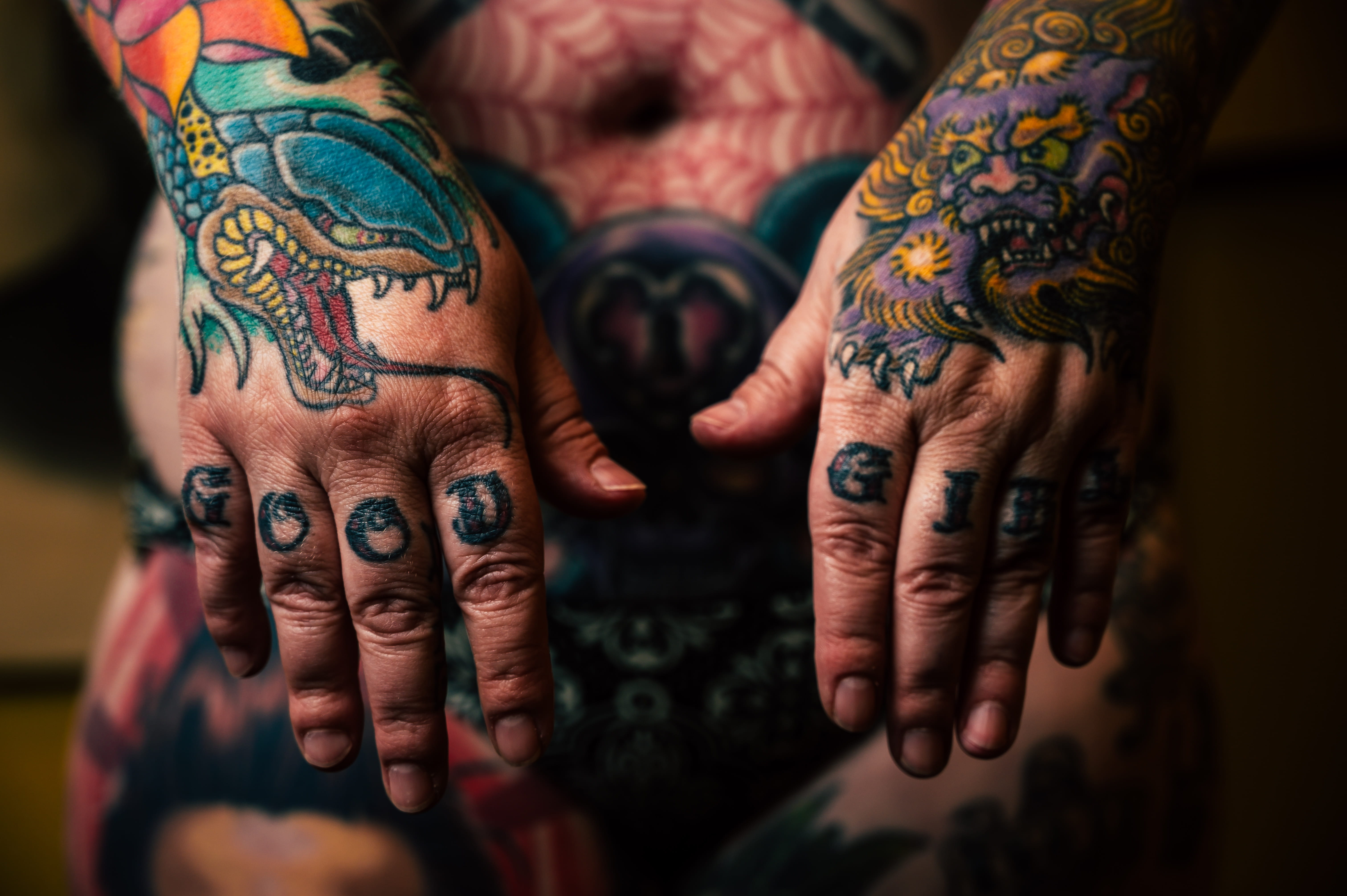 henna tattoo, people, indoors, snake, illustration, close-up, floral pattern, focus on foreground, tattoo, adult, art and craft, creativity, women, celebration, HD Wallpaper