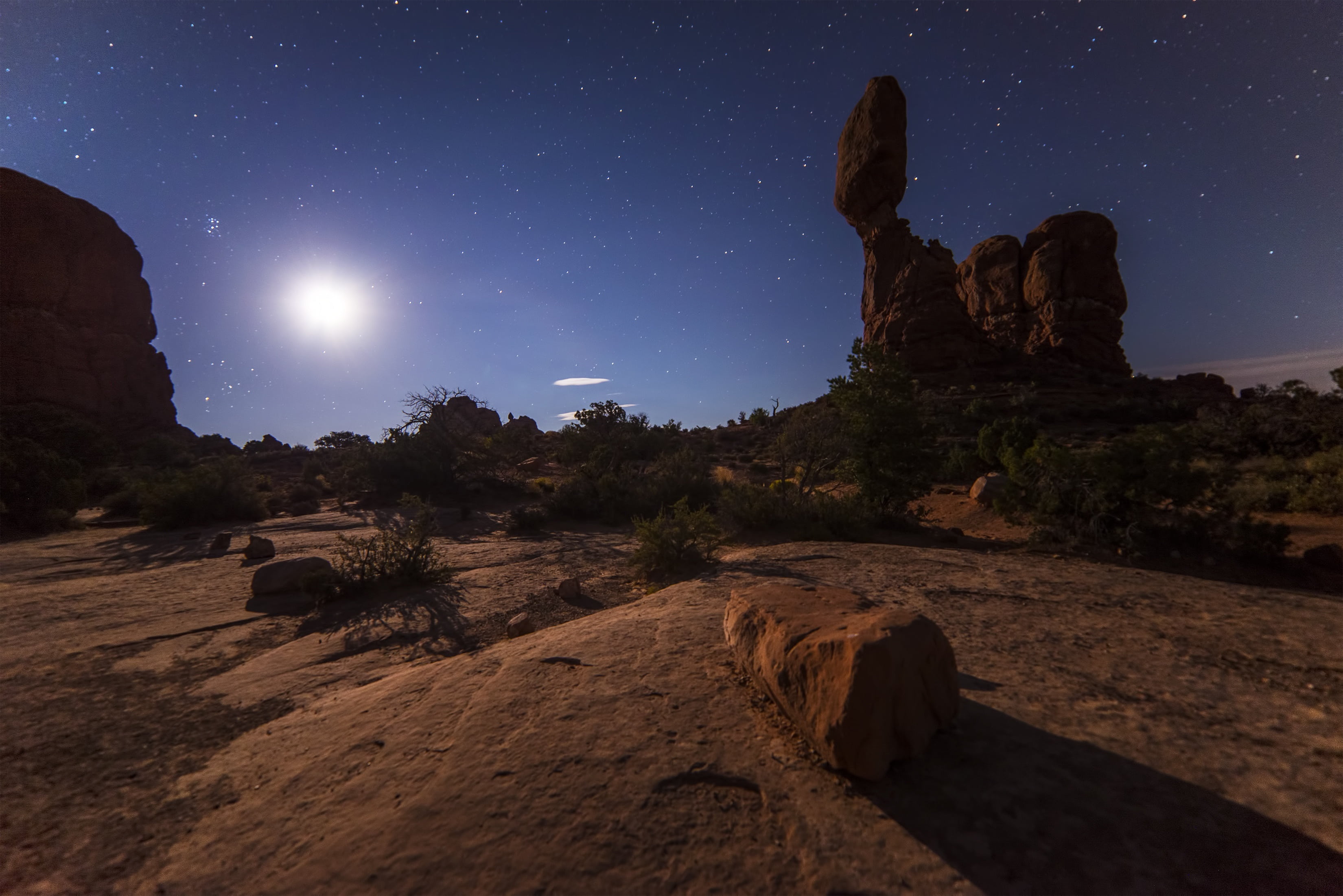 desert landscape, formation, solid, mountain, milky way, geology, astronomy, 2K, erosion, beauty in nature, scenics, sky, moonlight, stars, rock, shape, HD Wallpaper