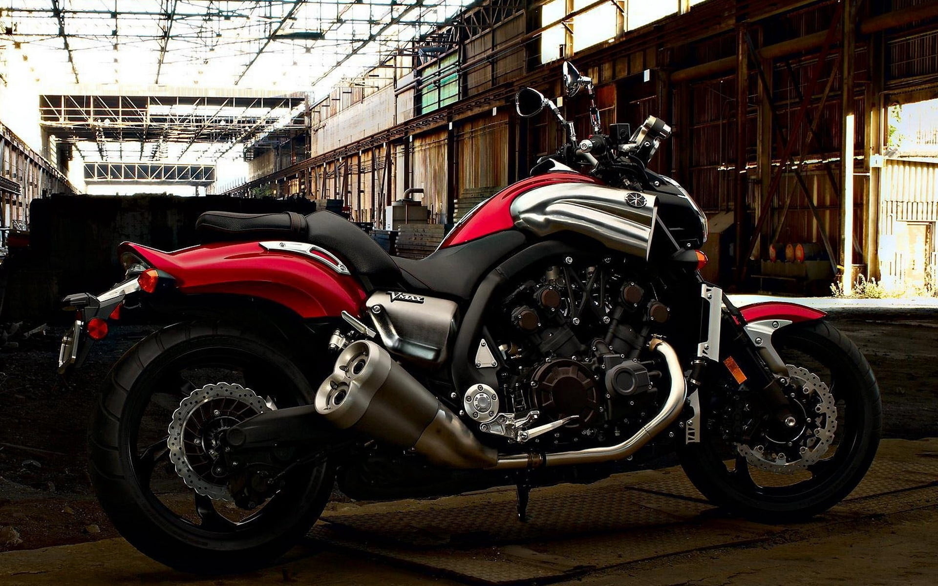 yamaha v max, outdoors, building exterior, motorcycle, stationary, engine, day, mode of Transport, old-fashioned, red, gray, urban Scene, no People, side view, HD Wallpaper