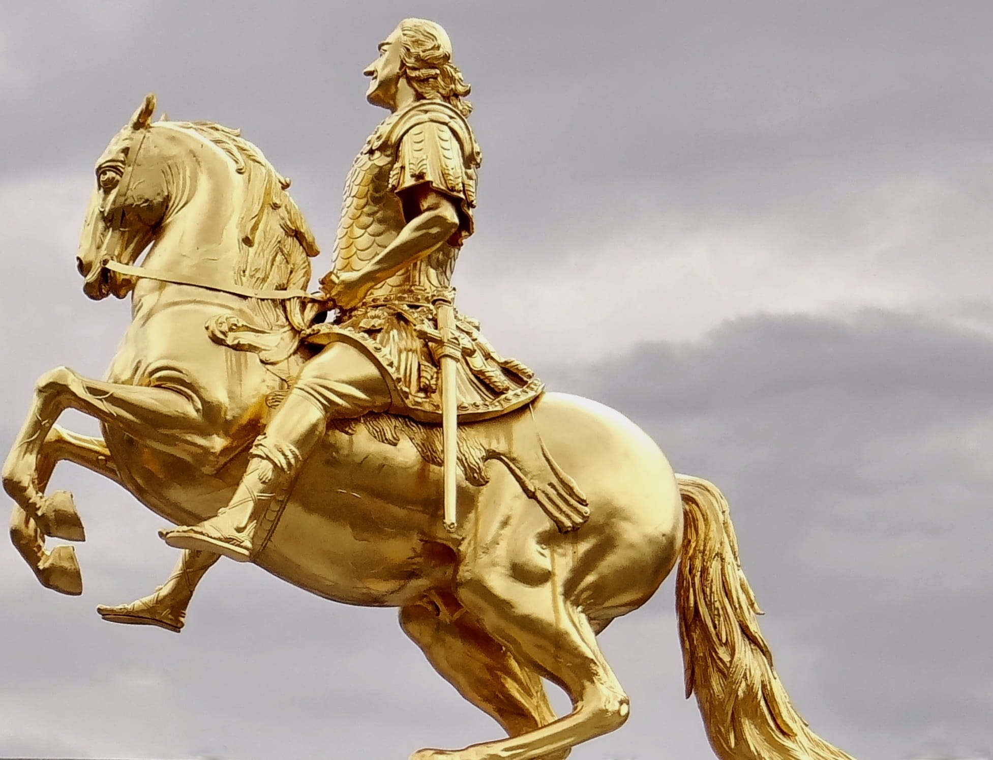 golden rider, monument, armor, horse, art and craft, statue, representation, equestrian statue, gold colored, female likeness, history, wearing, riding, HD Wallpaper