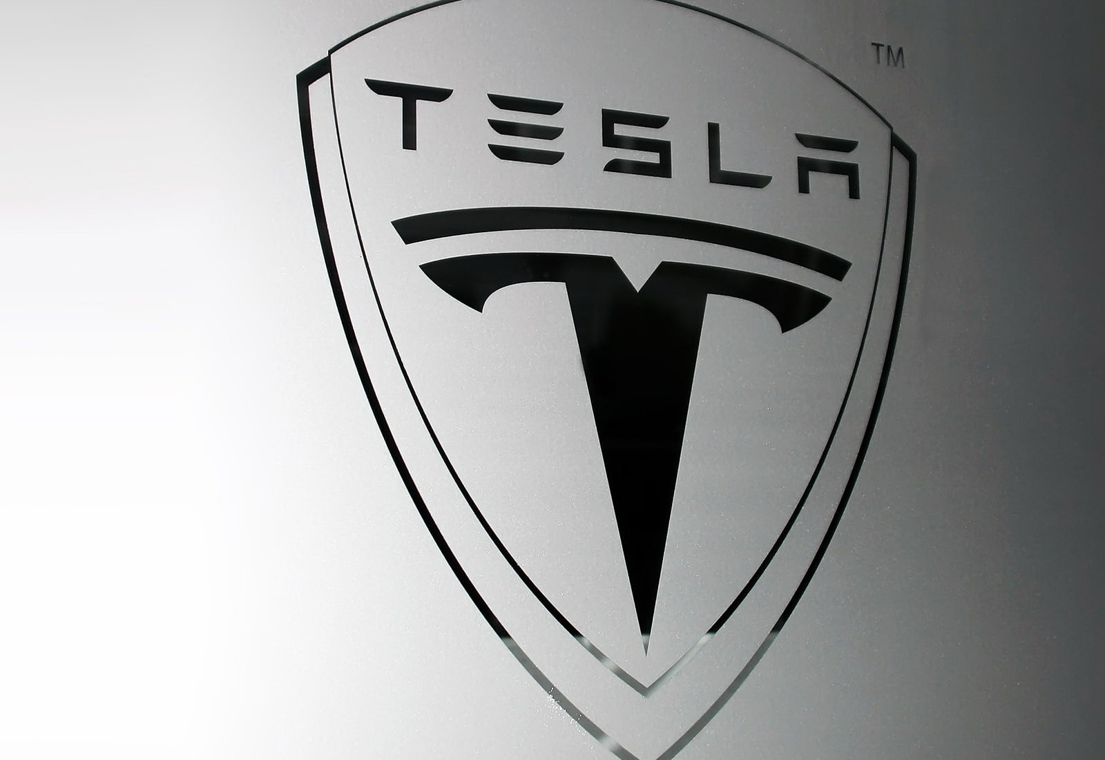 minute hand, studio shot, close-up, western script, text, black color, number, single object, no people, indoors, wall - building feature, tesla, representation, HD Wallpaper