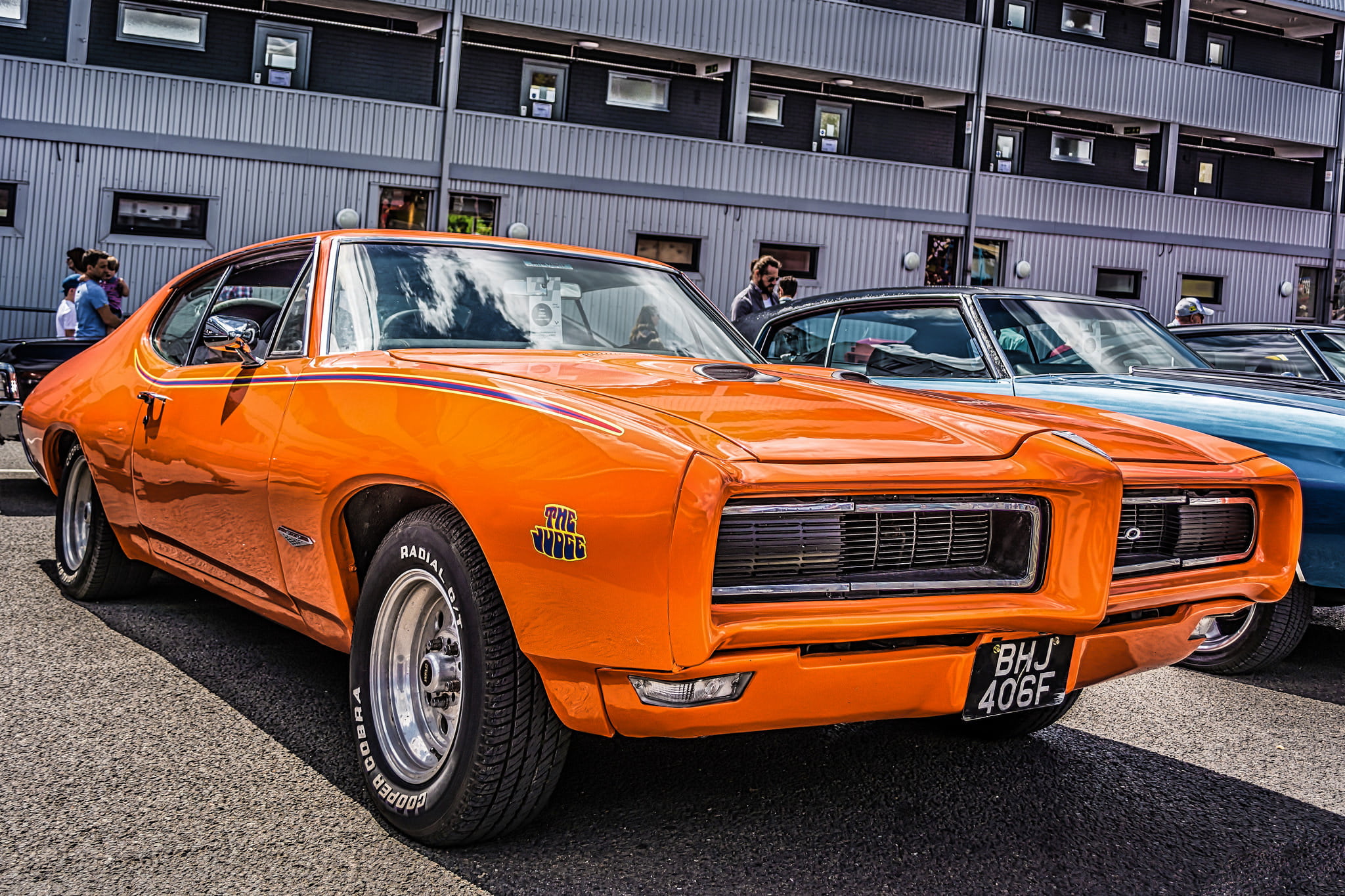 luxury, new, history, travel, no People, red, engine, design, supercar, headlight, city, retro Styled, traffic, expense, elegance, motor Vehicle, pontiac, HD Wallpaper