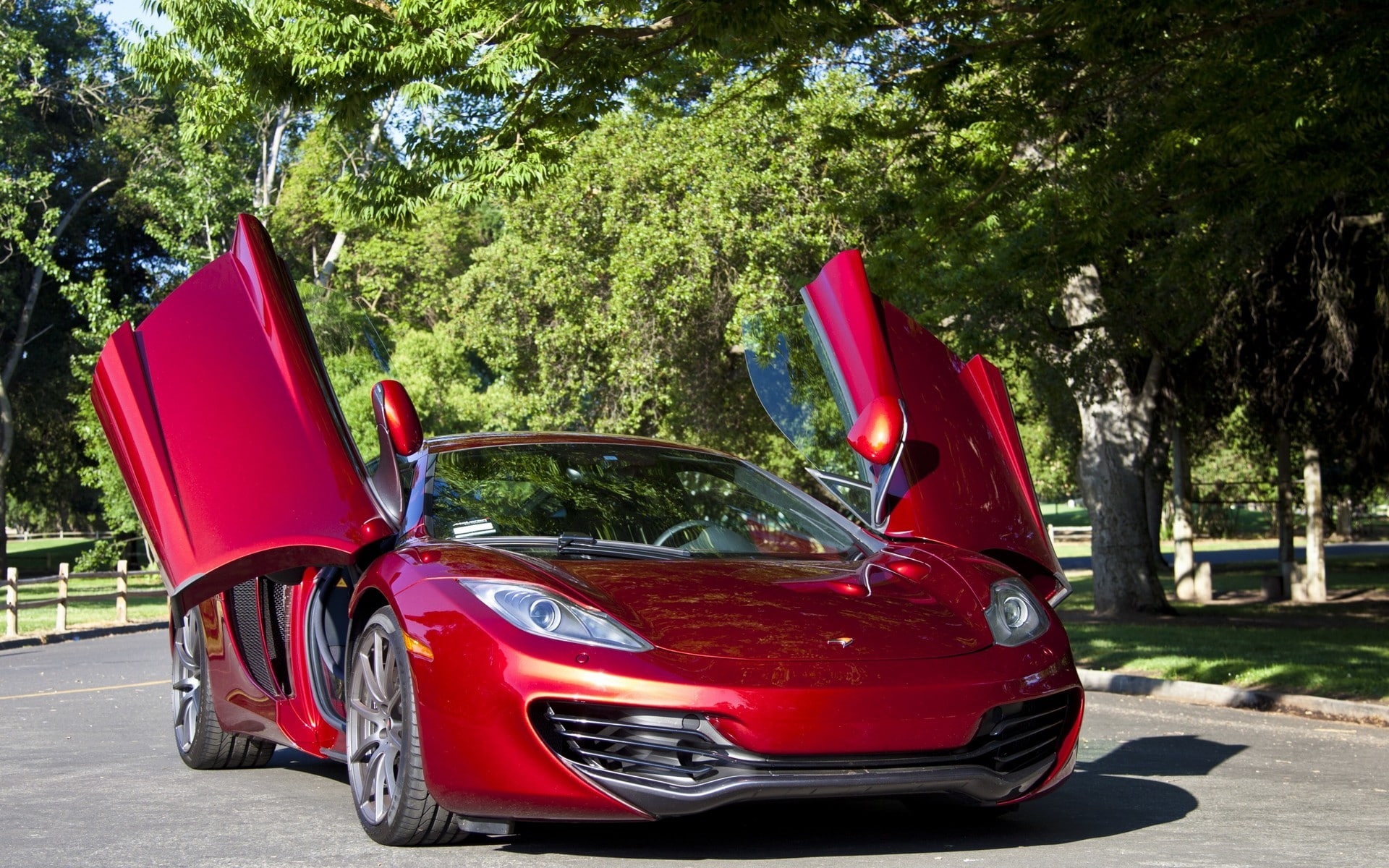 1080P, car, trees, red cars, McLaren, vehicle, McLaren MP4-12C, HD Wallpaper