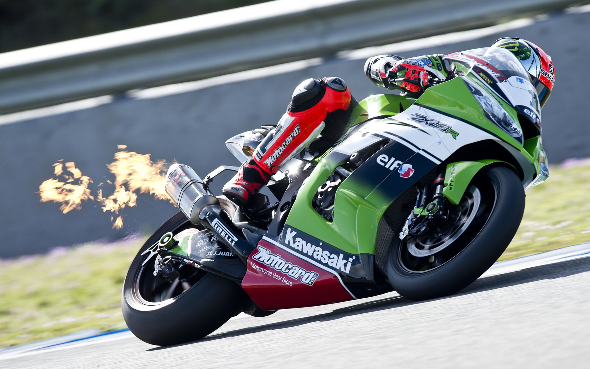 1080P, kawasaki, flame, backfire, bikes, zx10, fire, zx, ninja, hd, HD Wallpaper
