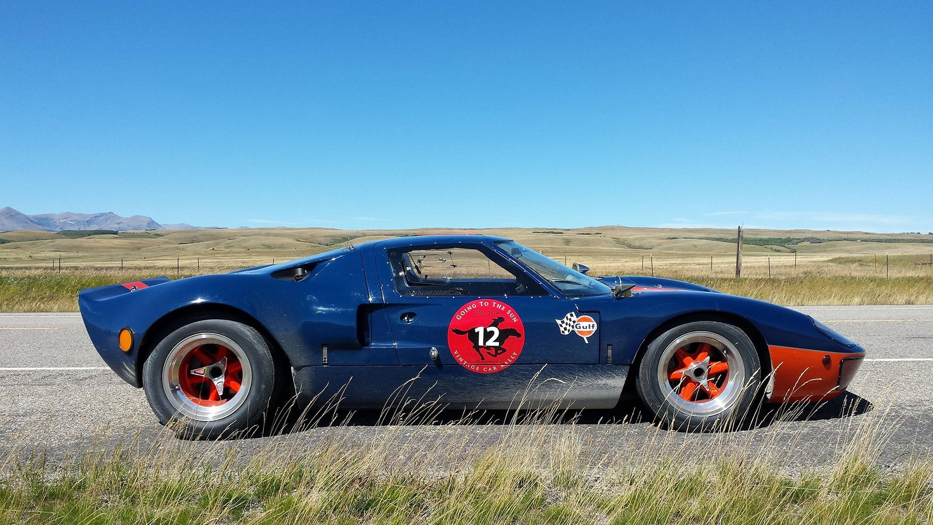 grass, copy space, car, no people, mode of transportation, blue, motor vehicle, nature, antique, Ford GT40, retro styled, landscape, sky, scenics - nature, HD Wallpaper