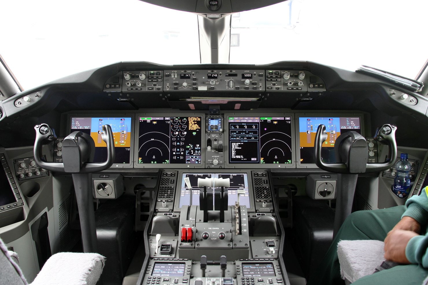 boeing 787, plane, 720P, dreamliner, aircrafts, transport, airliner, airplane, HD Wallpaper