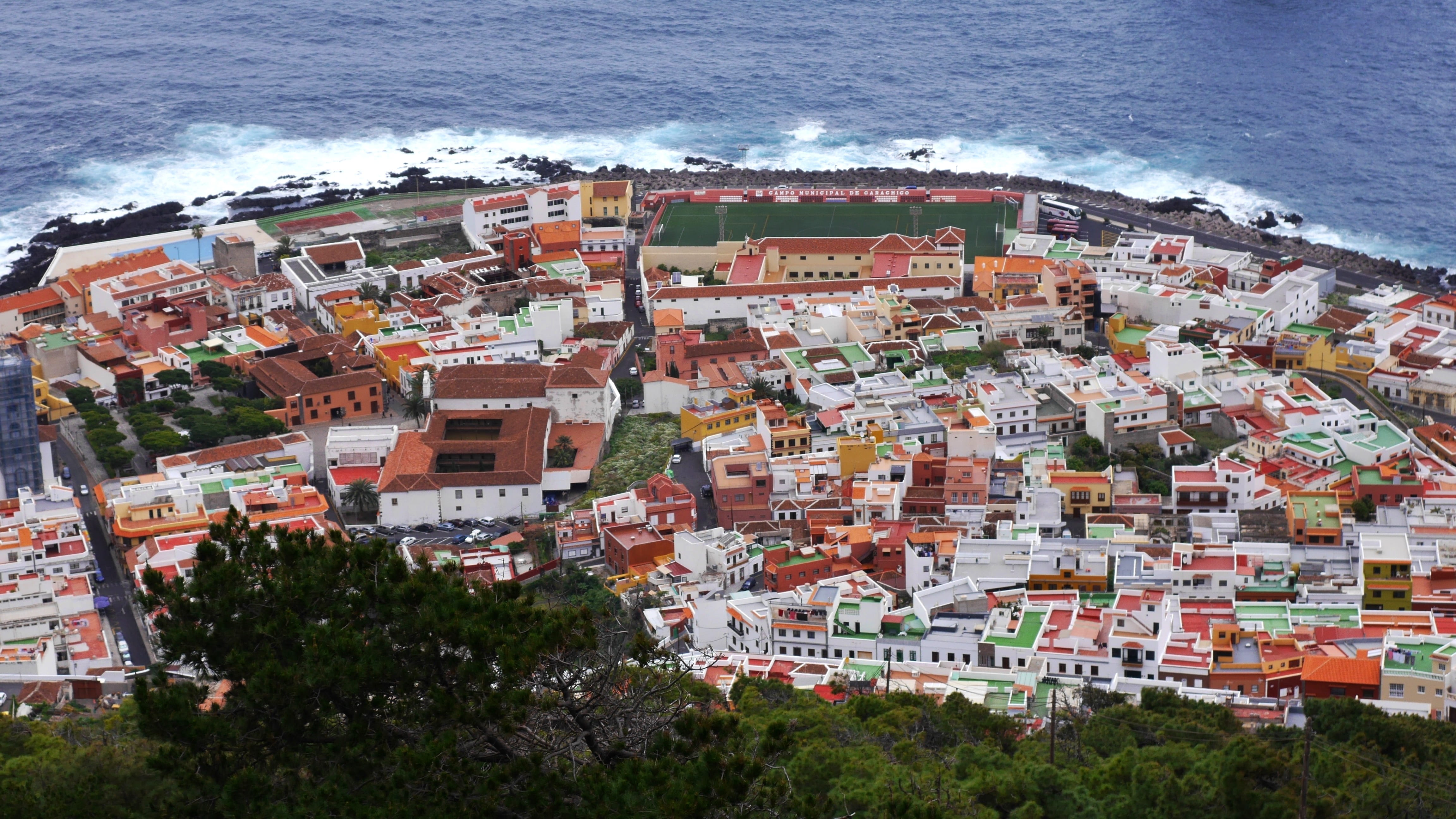 townscape, outdoor, plant, no people, town, Garachico, aerial, view, island, crowded, architecture, high angle view, water, nature, tree, outdoors, Tenerife, HD Wallpaper