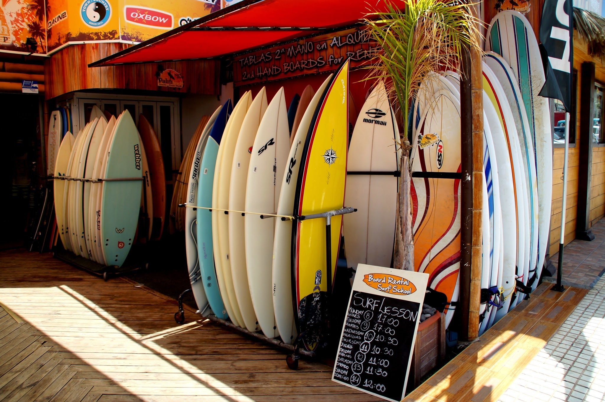 multi colored, no people, building, safety, sport, cylinder, outdoors, nautical vessel, board, communication, surfboards, in a row, water, built structure, HD Wallpaper