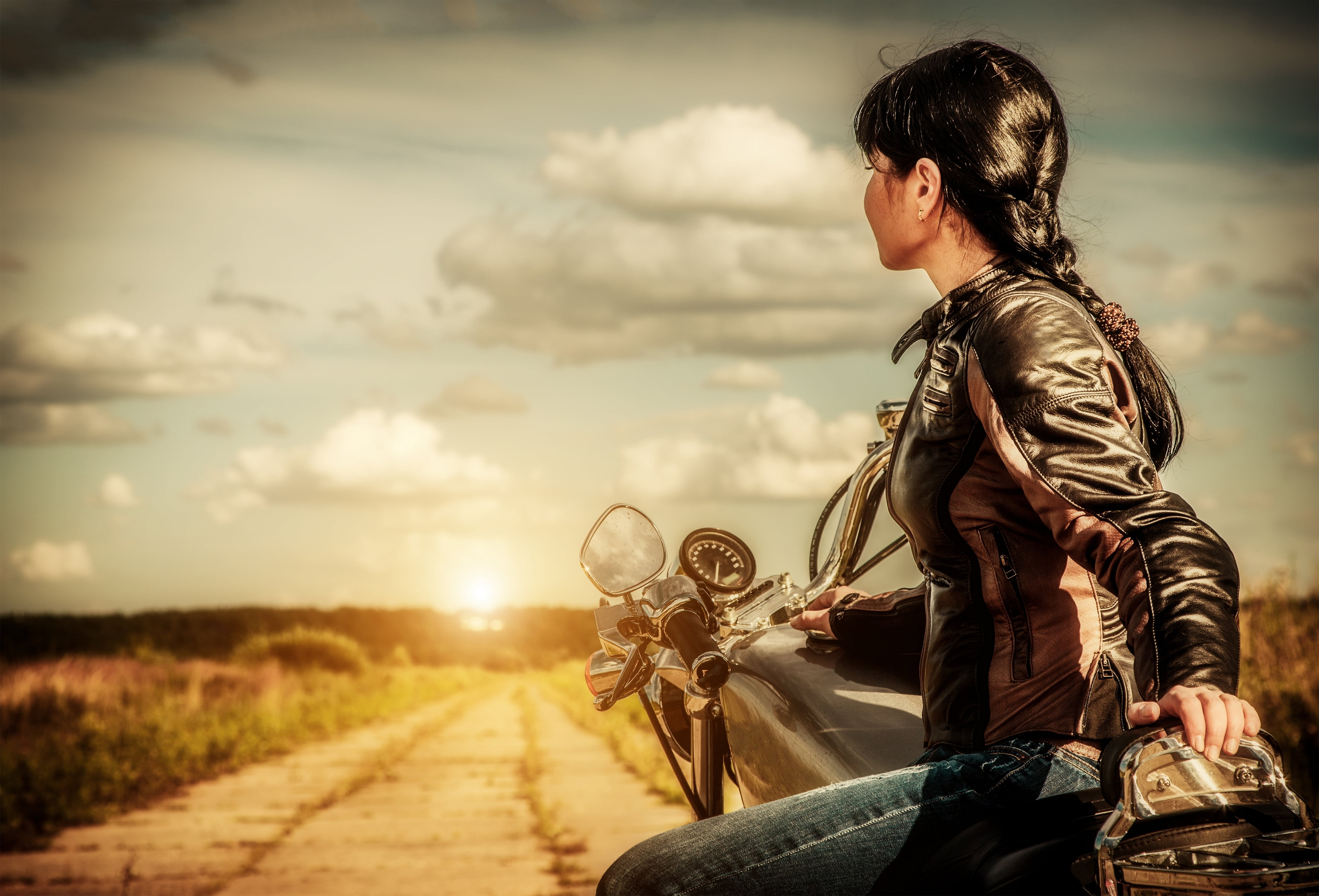 adventure, road, people, woman, old-fashioned, driving, leather Jacket, riding, sitting, women, one Person, leisure Activity, males, black, motorcycle Racing, HD Wallpaper