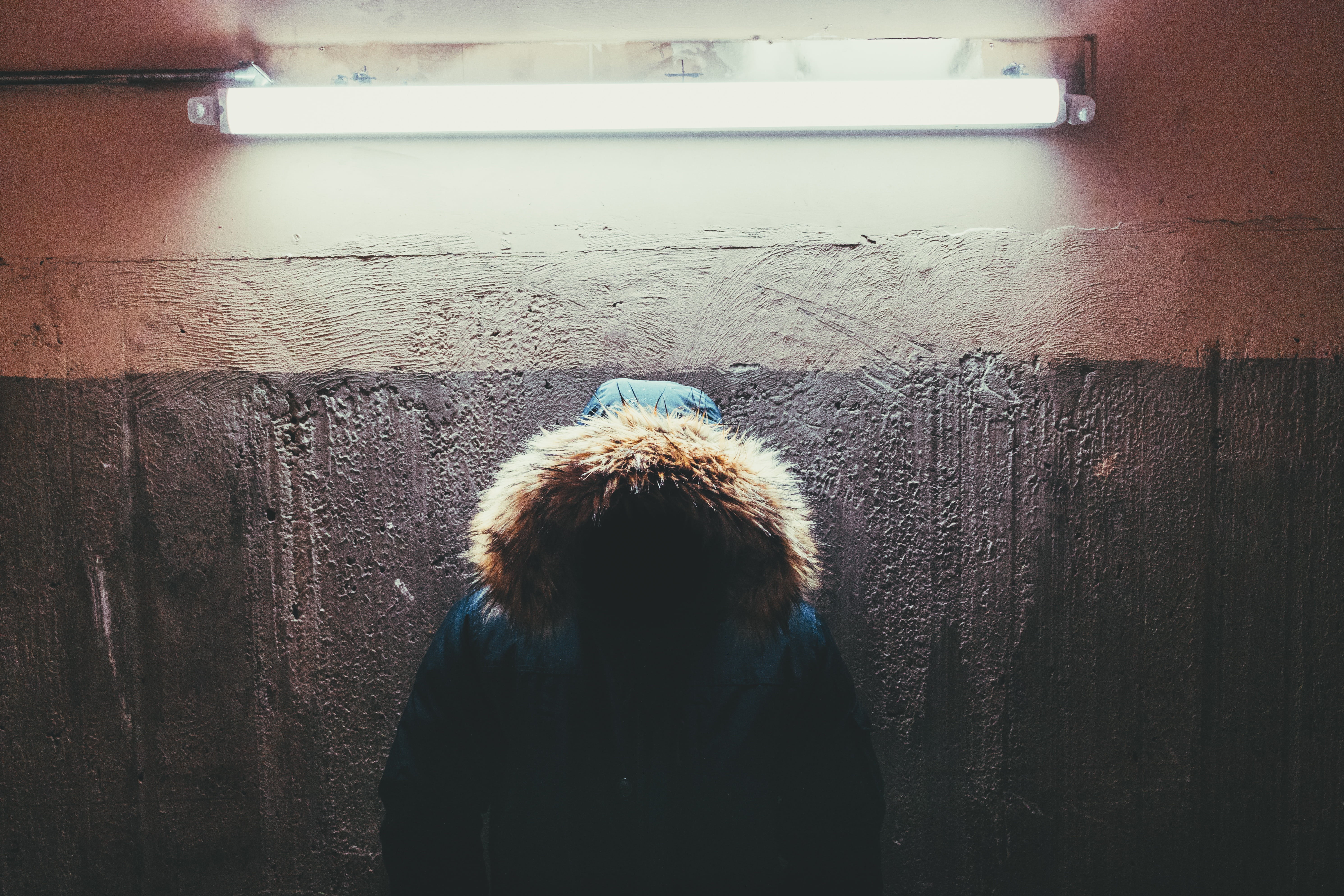 nature, hanged, lamp, one person, indoors, coat, real people, waist up, illuminated, 5K, unrecognizable person, wall - building feature, hair, fluorescent, HD Wallpaper