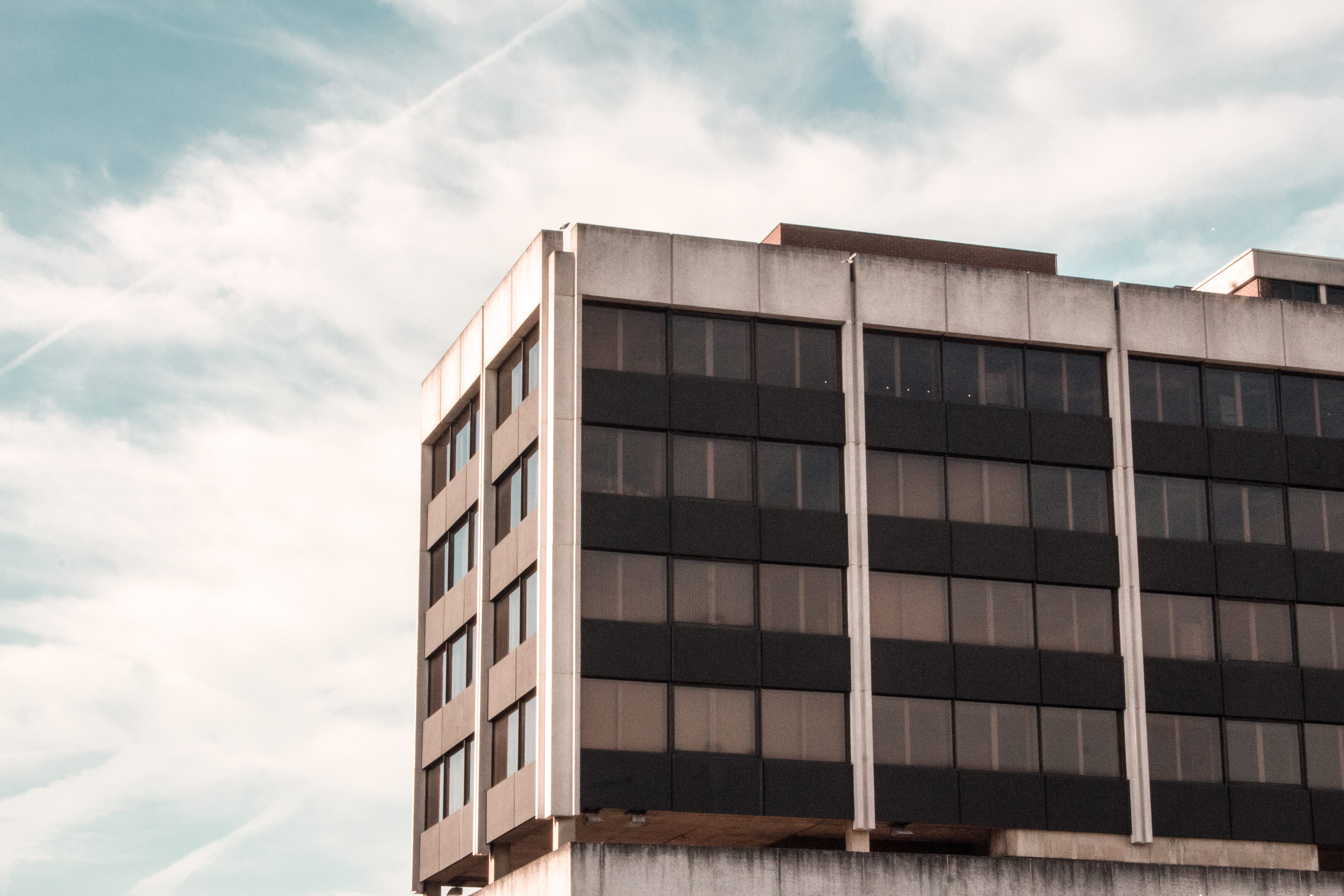 outdoors, car, housing, office, building exterior, glass - material, condo, sky, building, industry, day, business, buildibg, architecture, countryside, HD Wallpaper