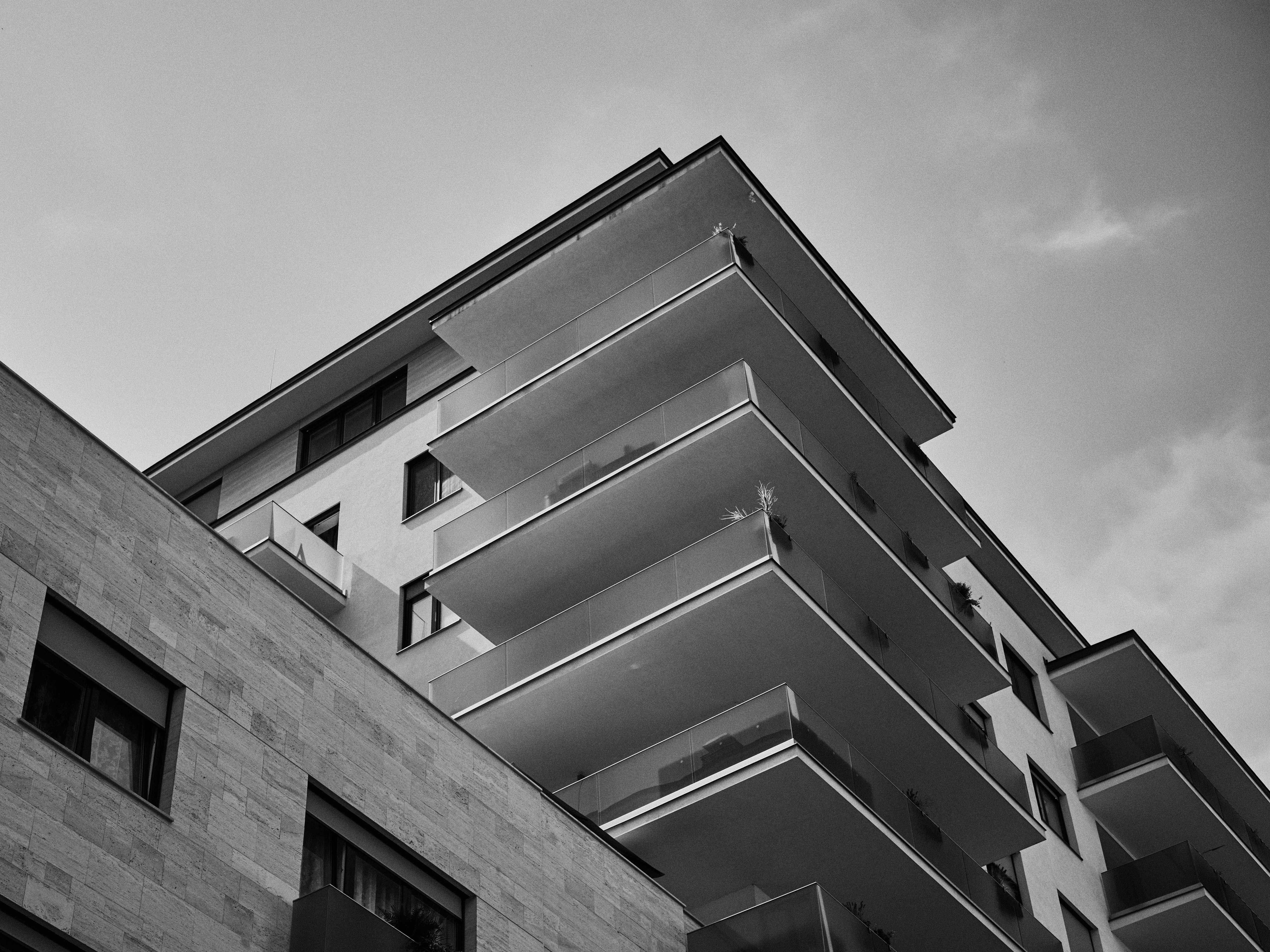 residential district, urban, cloud - sky, banister, no people, housing, day, automobile, transportation, in a row, modern, building, vehicle, outdoors, HD Wallpaper