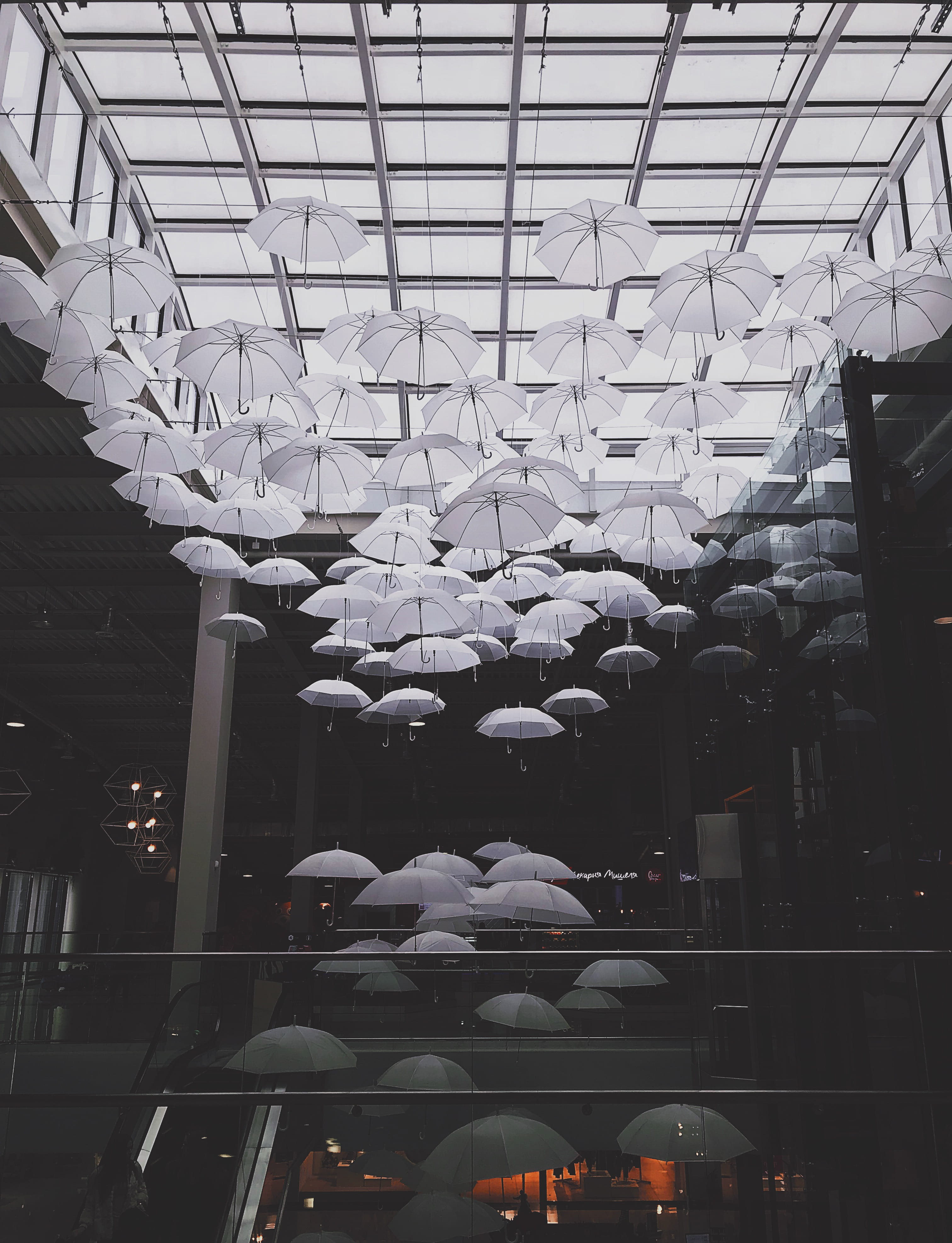 art and craft, people, lifestyles, representation, men, creativity, umbrella, skylight, women, built structure, russia, architecture, lighting equipment, Phone HD Wallpaper