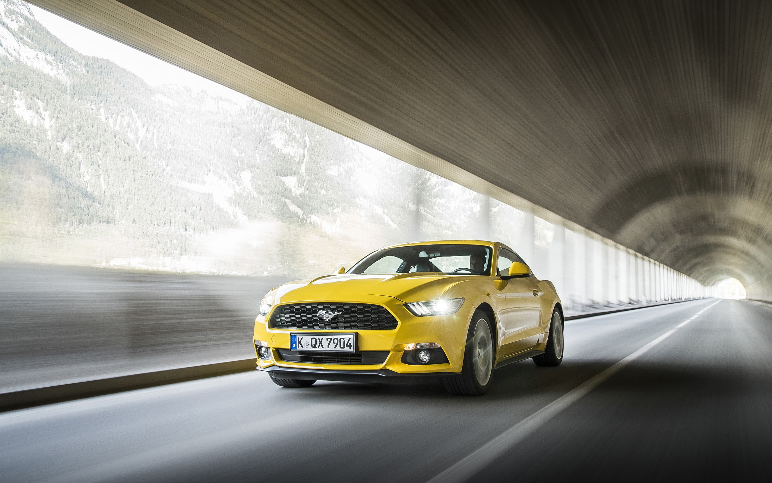 no people, 2K, taxi, mode of transportation, muscle cars, transportation, day, yellow taxi, Ford Mustang GT, car, blurred motion, motor vehicle, on the move, HD Wallpaper
