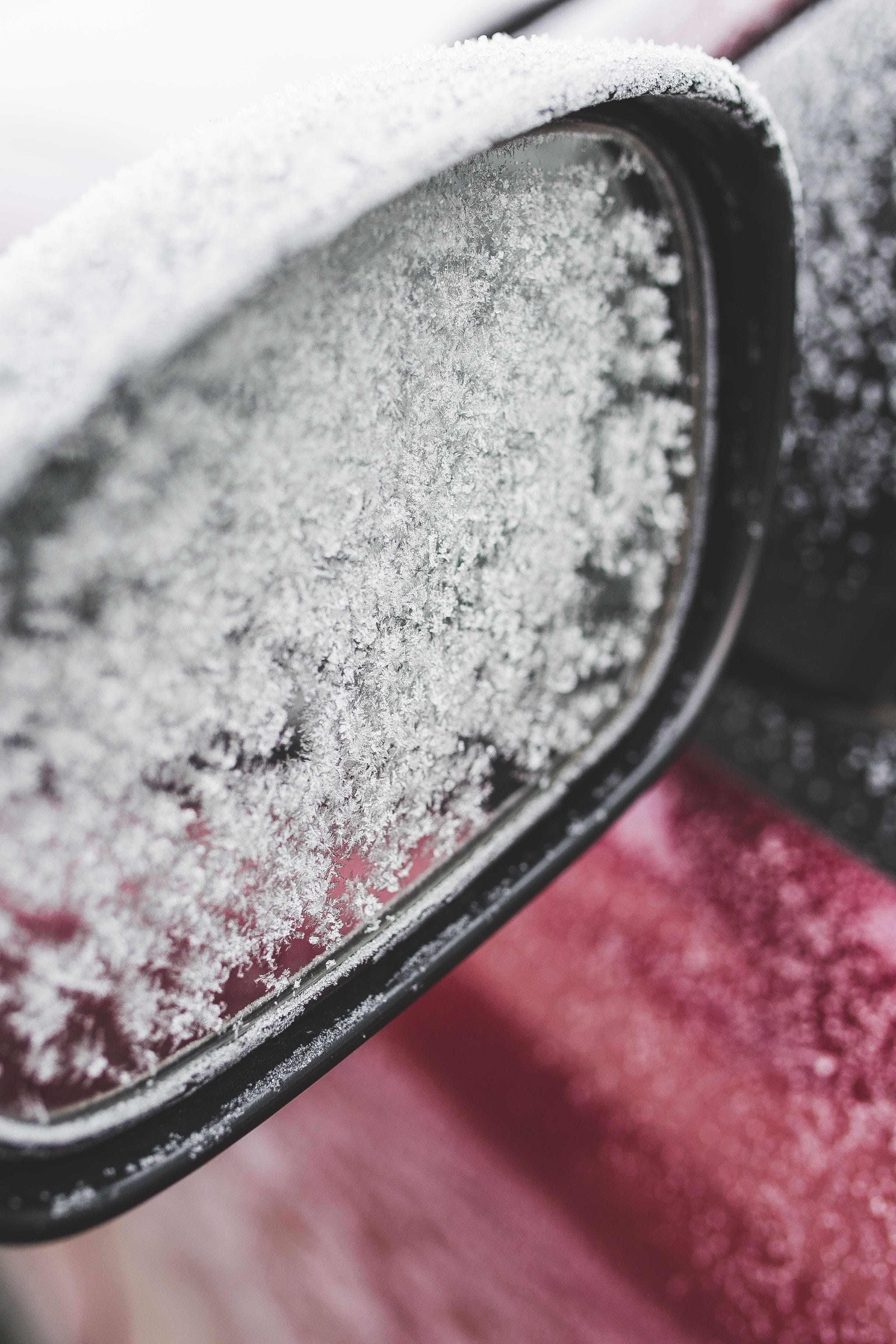 cold, nature, frozen, glass - material, 2K, detail, freshness, red, selective focus, indoors, Frost, day, car, background, focus on foreground, no people, Phone HD Wallpaper