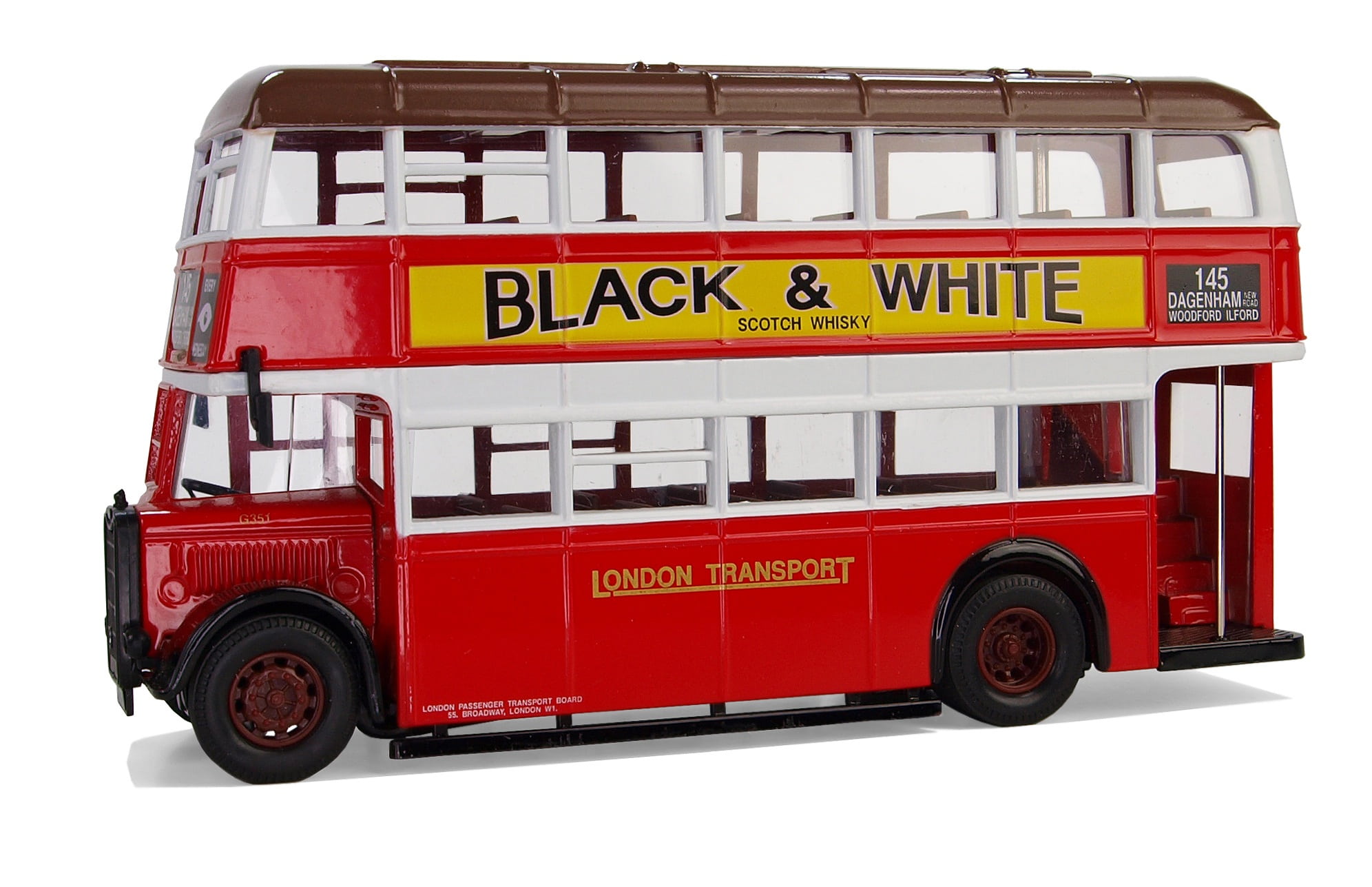land Vehicle, red, travel, accidents and disasters, transport and traffic, white color, guy arab, urgency, mode of Transport, london, model cars, public transportation, HD Wallpaper