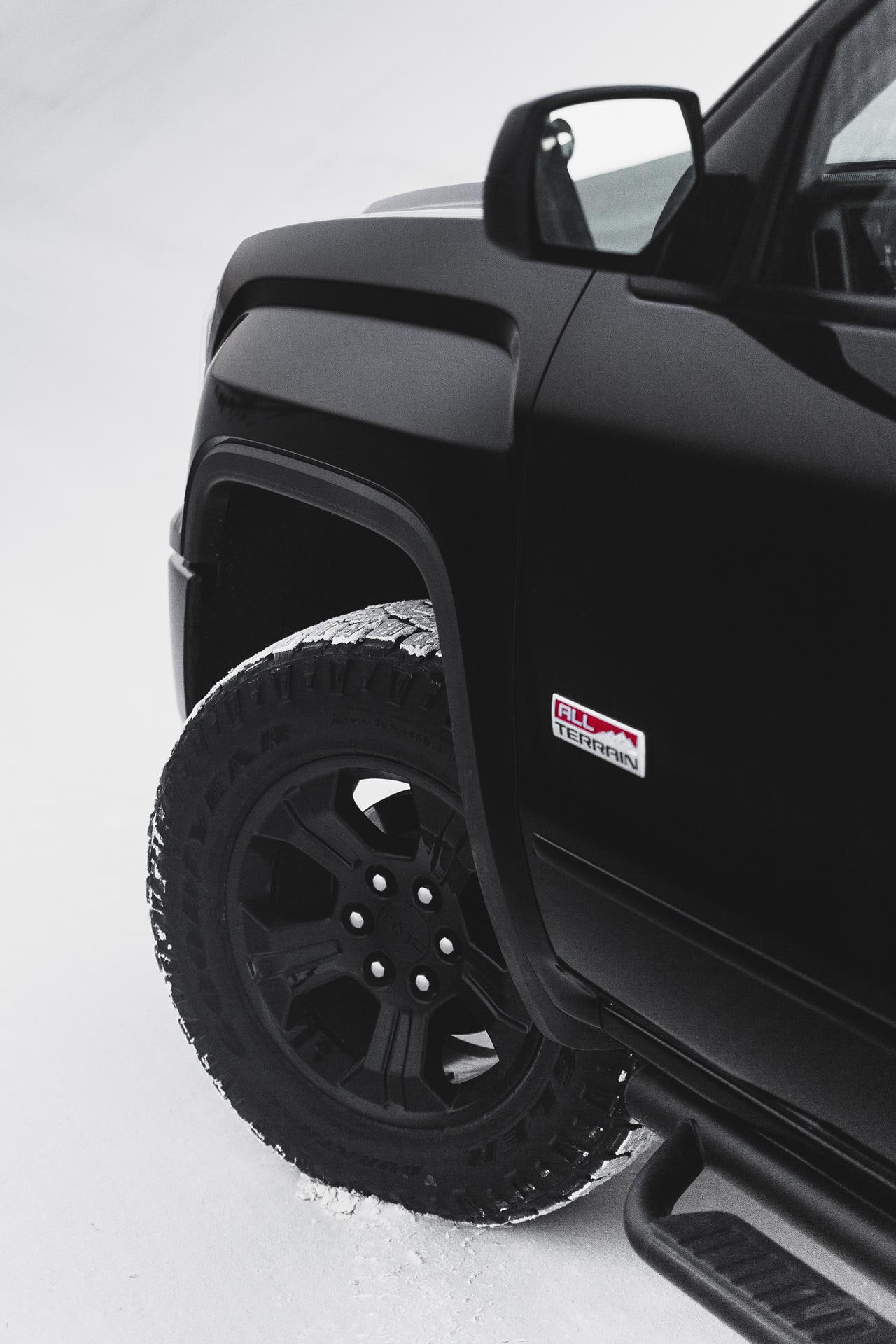 no people, road, vehicle part, edition, traffic accident, transportation, gmc, sign, land vehicle, mode of transportation, car, black color, sierra, wheel, Phone HD Wallpaper