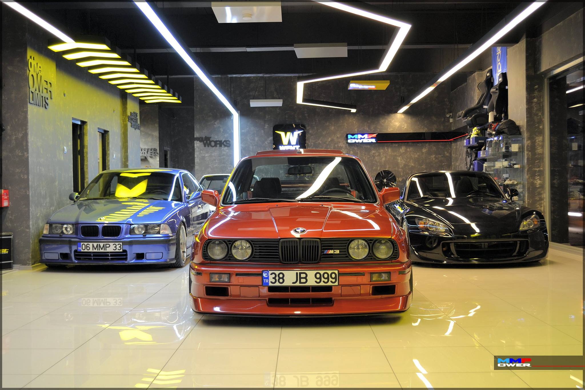 architecture, mode of transportation, Bmw E30 m3, illuminated, text, transportation, no people, communication, Honda S2000, lighting equipment, car, city, HD Wallpaper