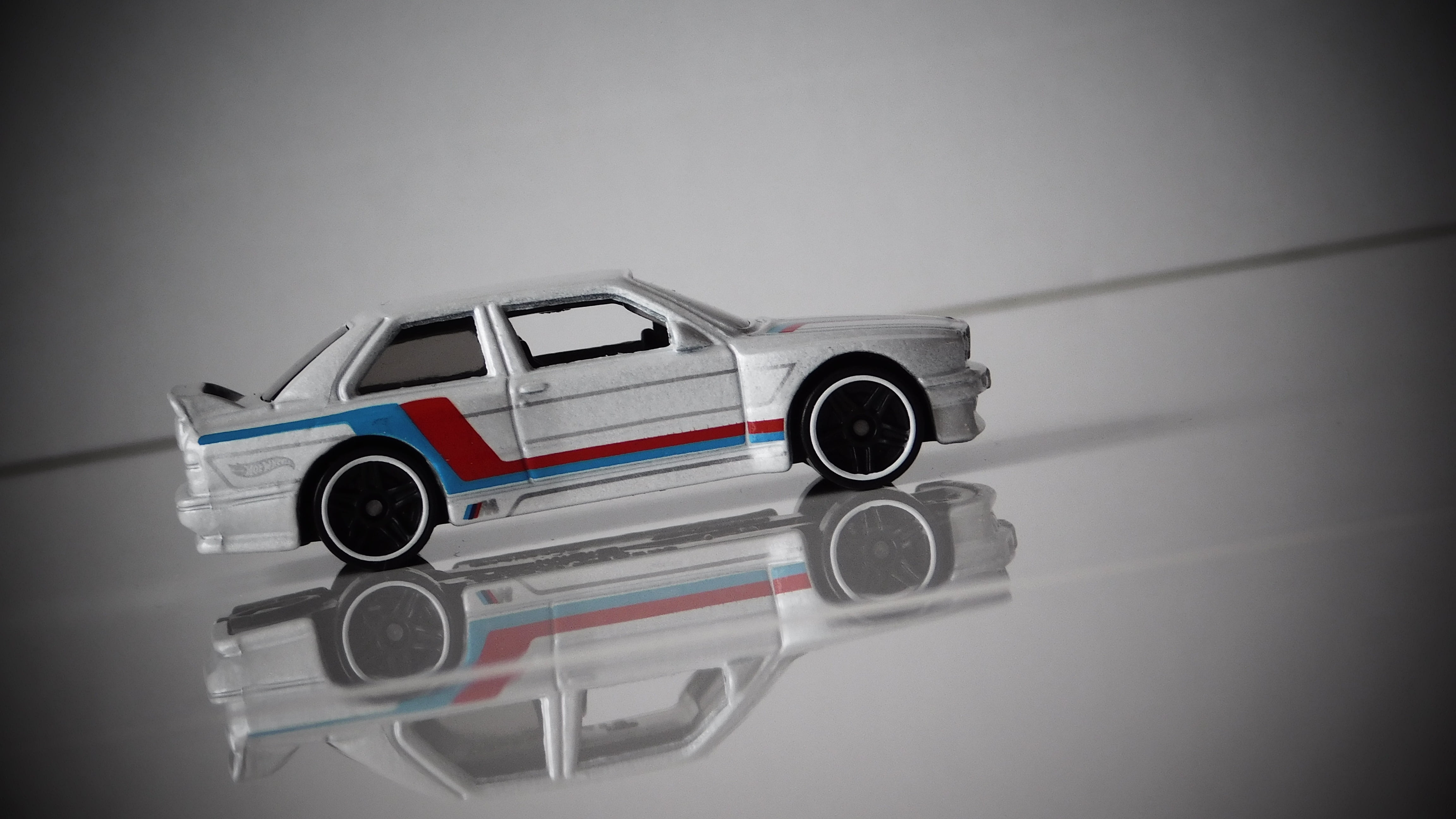 copy space, projection, table, the past, history, gray background, miniature, bmw m3 e30, nostalgia, retro styled, studio shot, gray, e30, die cast, 4K, HD Wallpaper