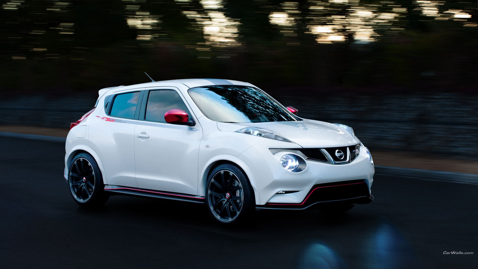 side view, road, land vehicle, mode of transportation, motion, silver colored, speed, Nissan, blurred motion, chrome, reflection, travel, Nissan Juke, car, HD Wallpaper