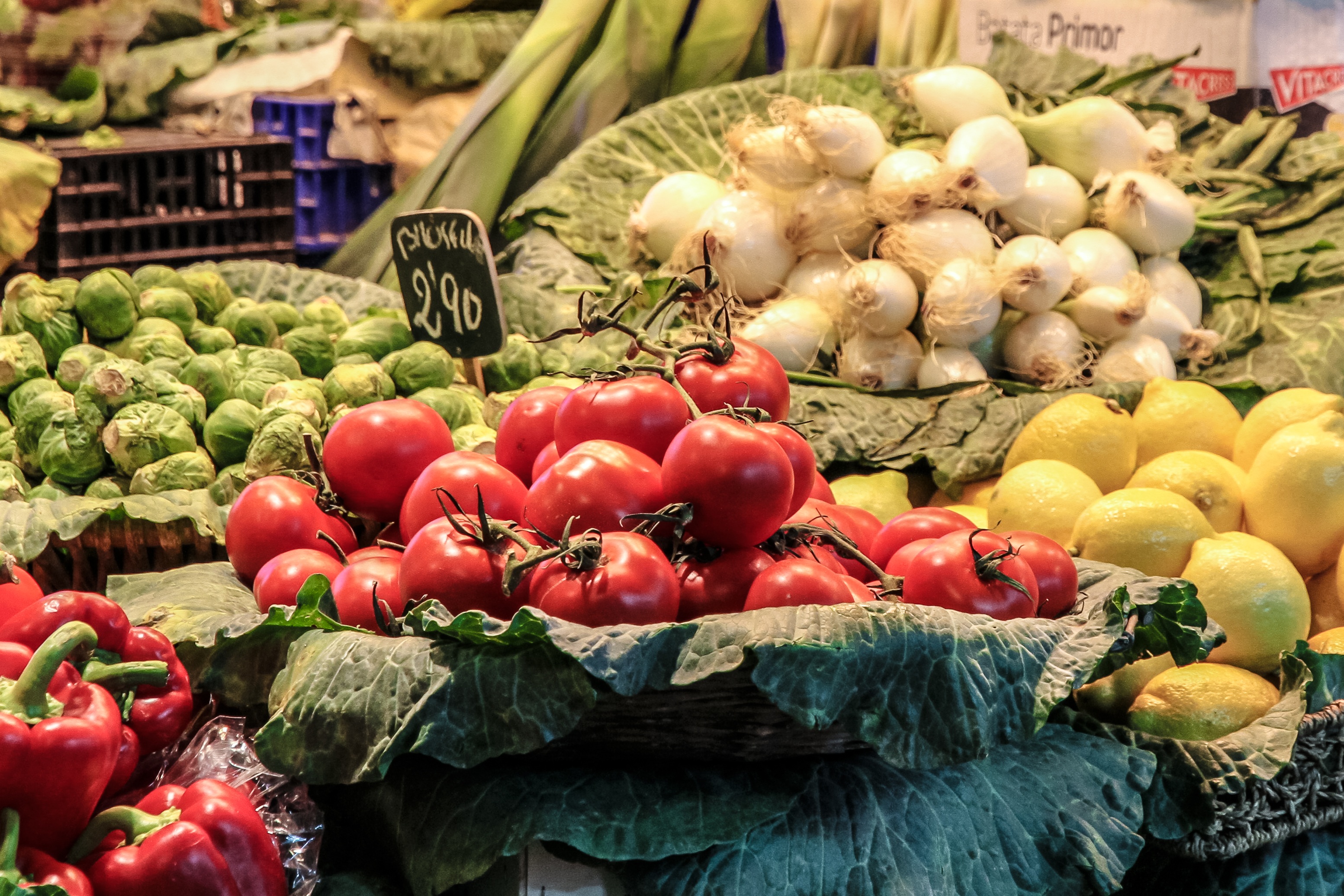 called rothmans, freshness, no people, choice, 2K, red, retail display, tomato, abundance, variation, retail, market stall, organic, food and drink, large group of objects, HD Wallpaper