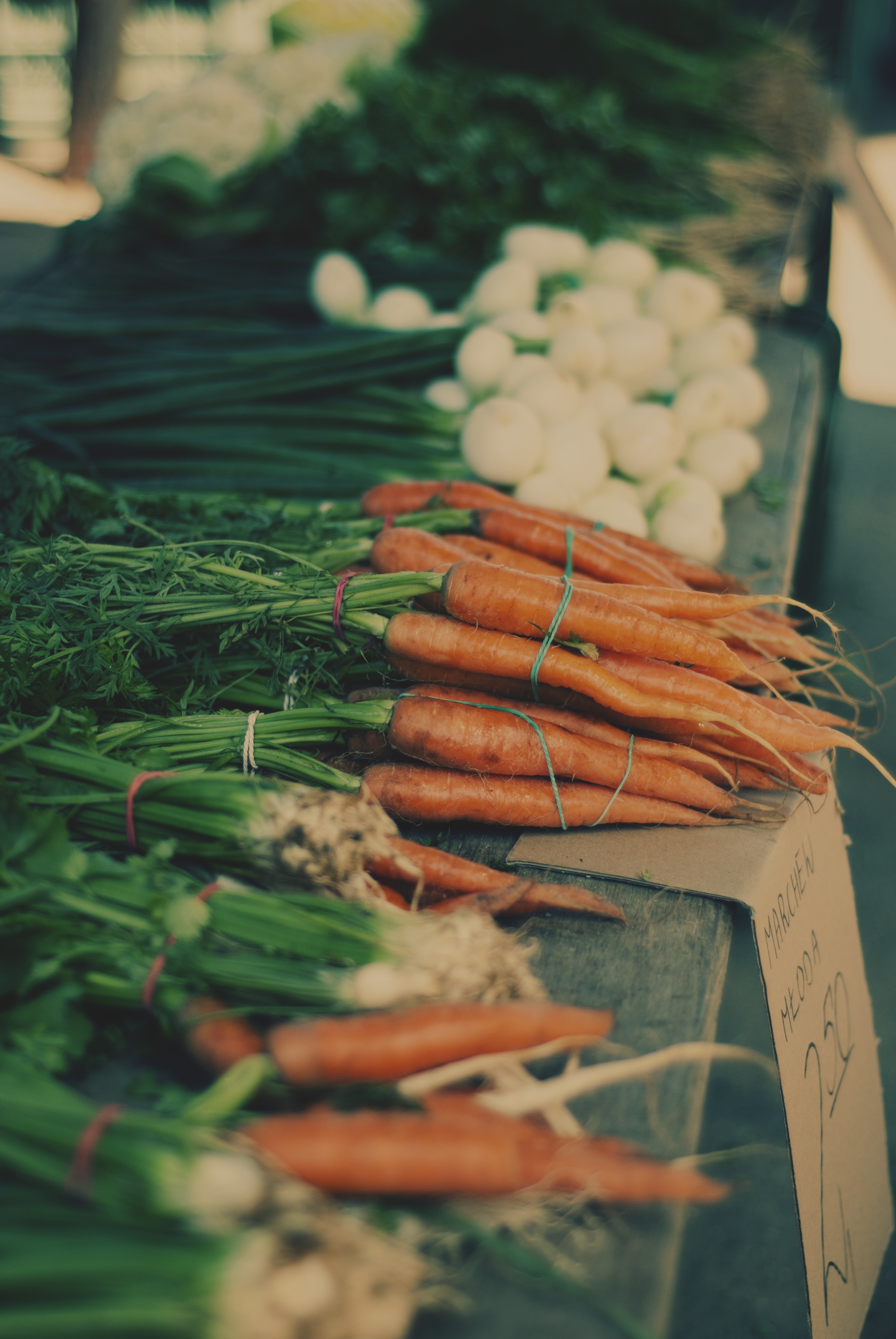 carrot, fresh, selective focus, called rothmans, vegetable, food, market, root vegetable, day, raw food, large group of objects, choice, 4K, retail, agriculture, Phone HD Wallpaper