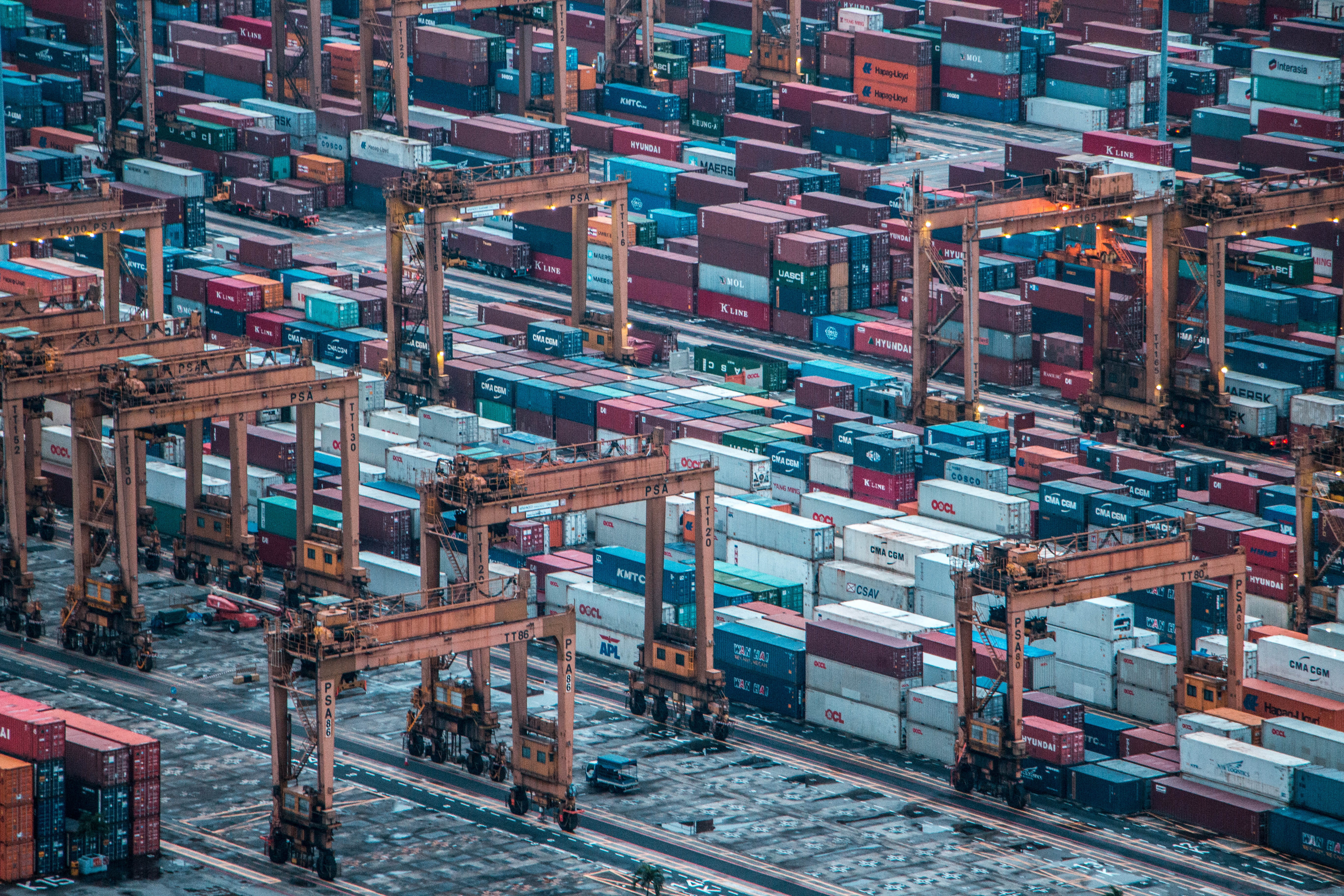 lot, cargo, photo, industrial equipment, built structure, development, cargo container, high angle view, fuel and power generation, box, machinery, station, HD Wallpaper