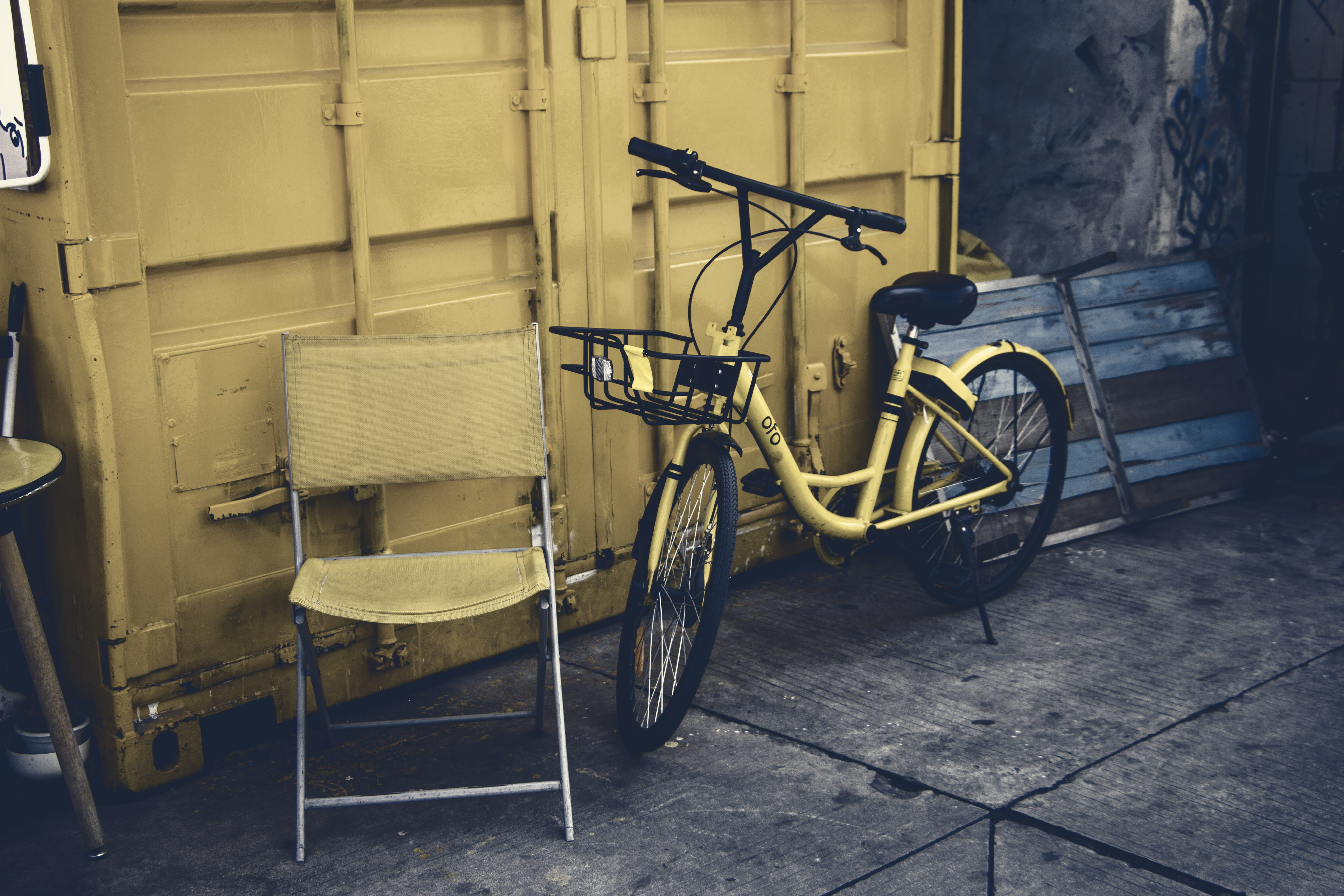 day, intermodal, built structure, 5K, container, land vehicle, transportation, parking, building exterior, wall, wheel, city, tricycle, wall - building feature, HD Wallpaper