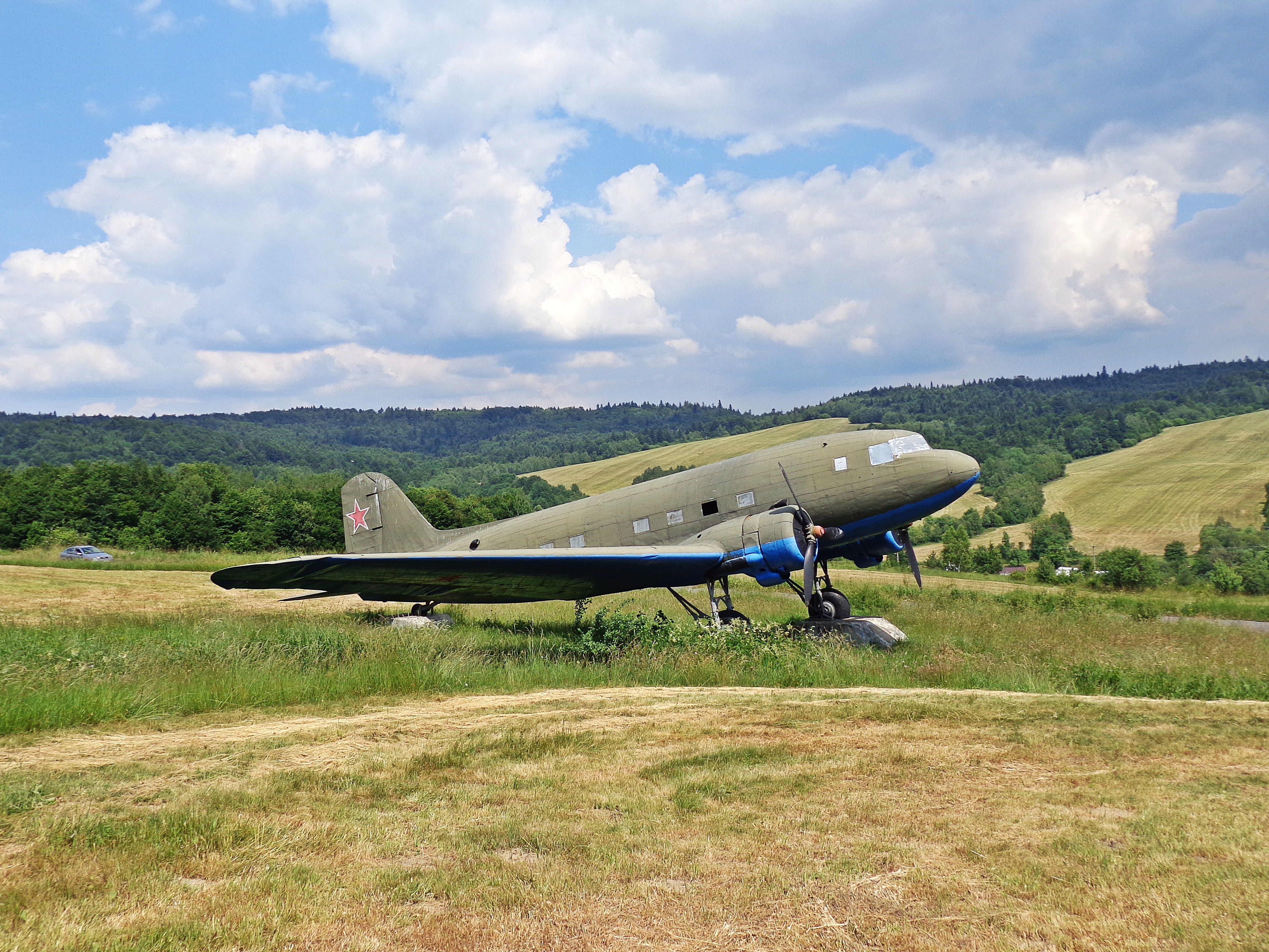 airplane, outdoors, history, 4K, aerospace industry, military, the army, forest, nature, soldiers, tube, safety, the war, Aviation, plant, airport, Monument, HD Wallpaper