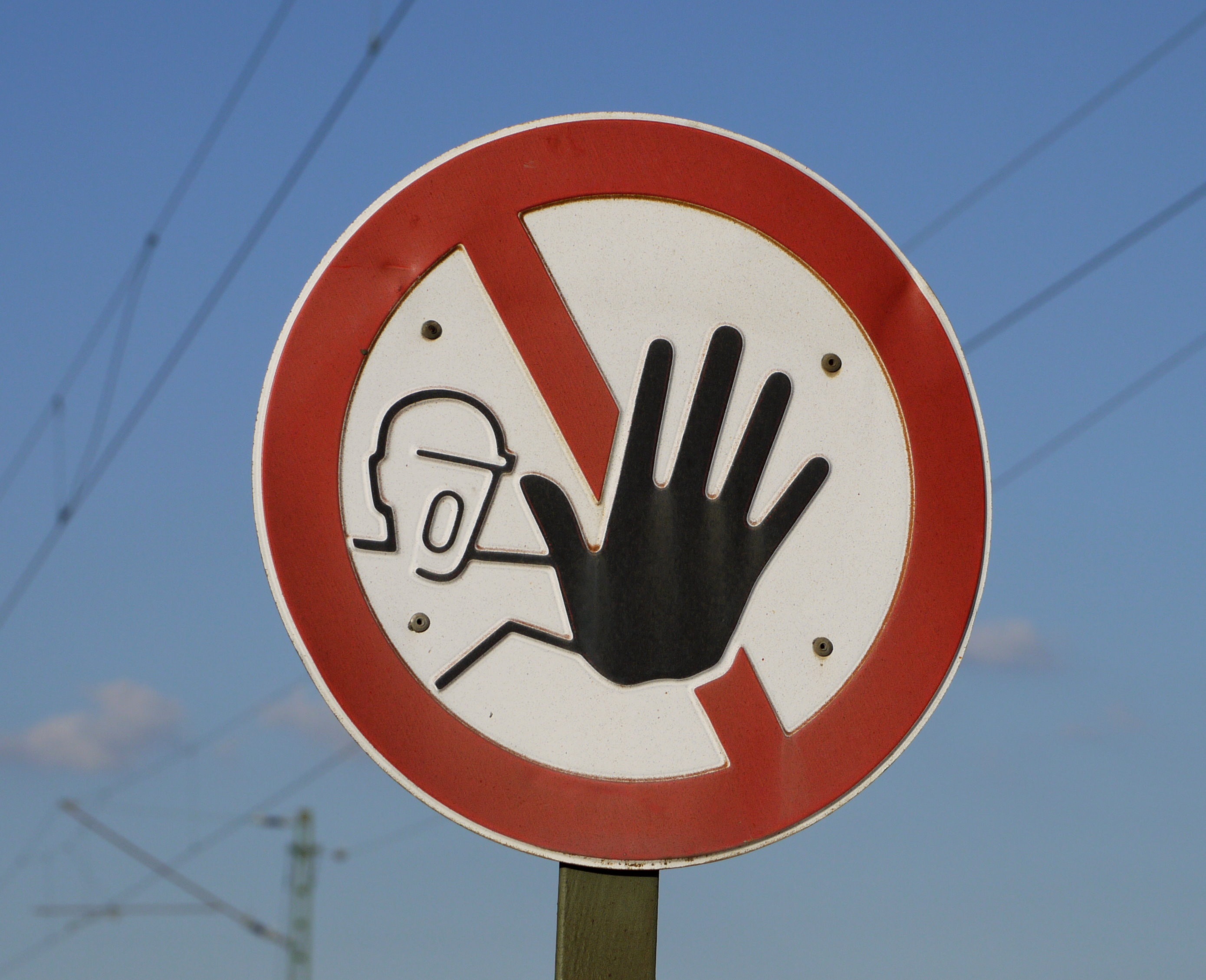 road sign, mahnfinger, warning, accident, no people, risk, information sign, forbidden, stop sign, danger point, nature, signage, road warning sign, human representation, HD Wallpaper