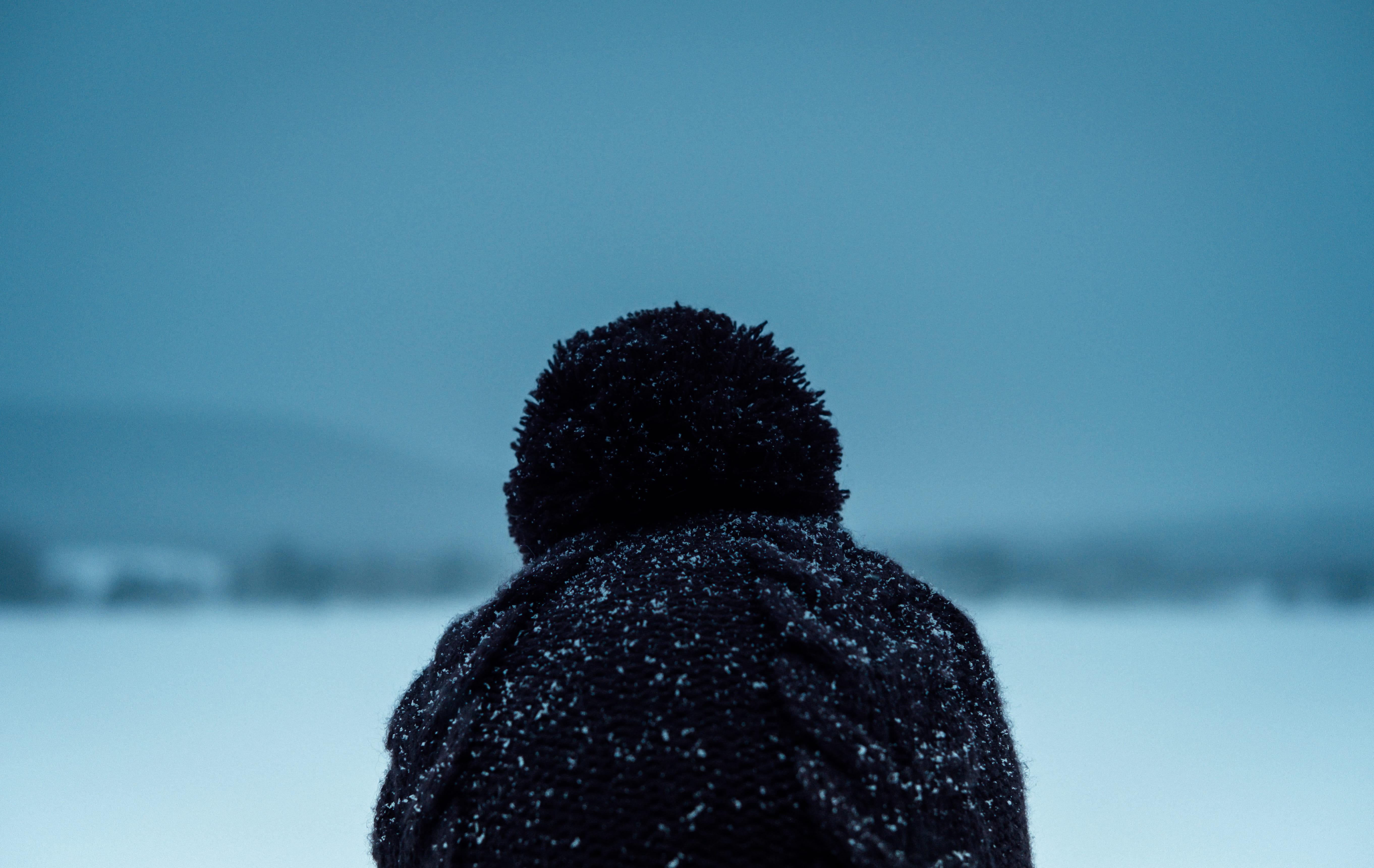 snowflakes, photo, toque, bobble, north, hood - clothing, nature, clothing, apparel, outdoors, warm clothing, shallow, waist up, cold, hat, leisure activity, HD Wallpaper