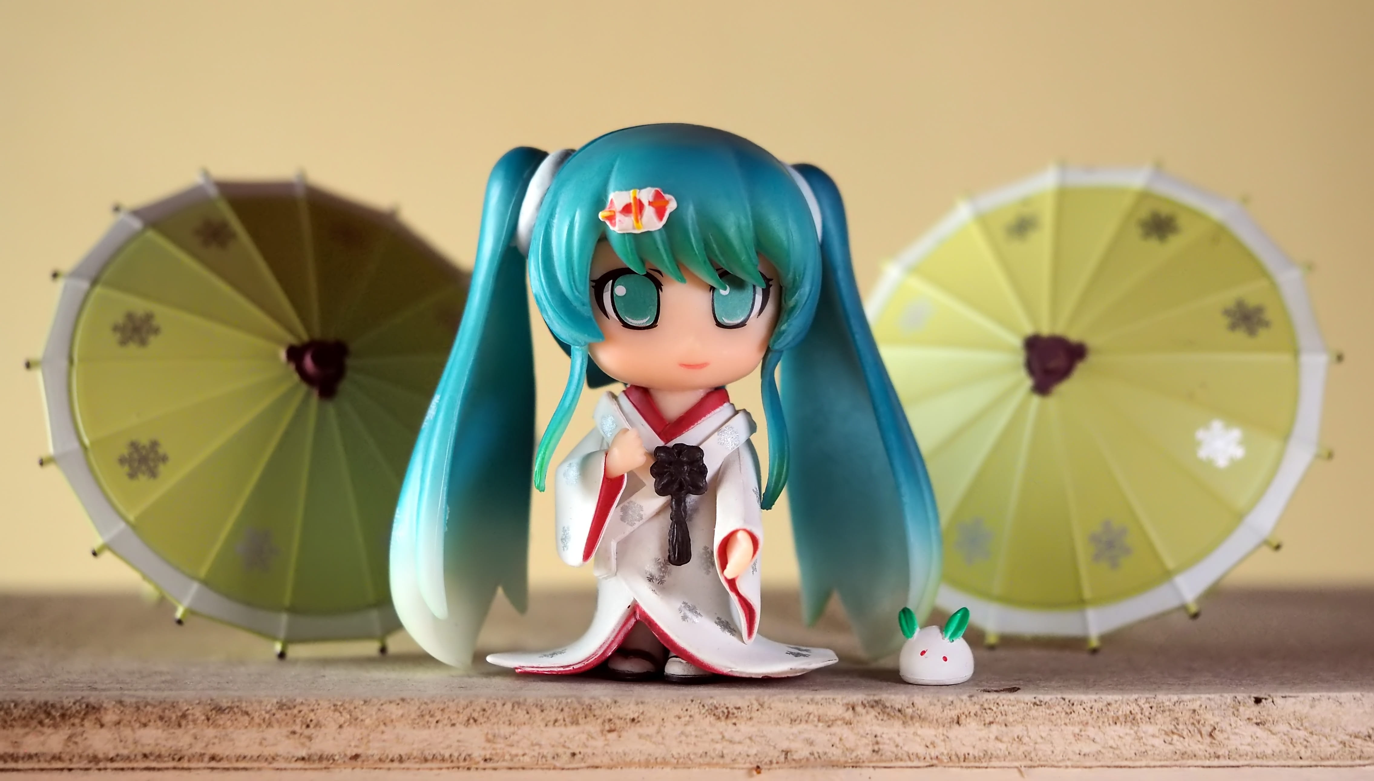 innocence, series, child, kimono, cute, leisure activity, girl, youtube, day, 4K, japanese, representation, sitting, miku, television, toy, figurine, wall - building feature, HD Wallpaper