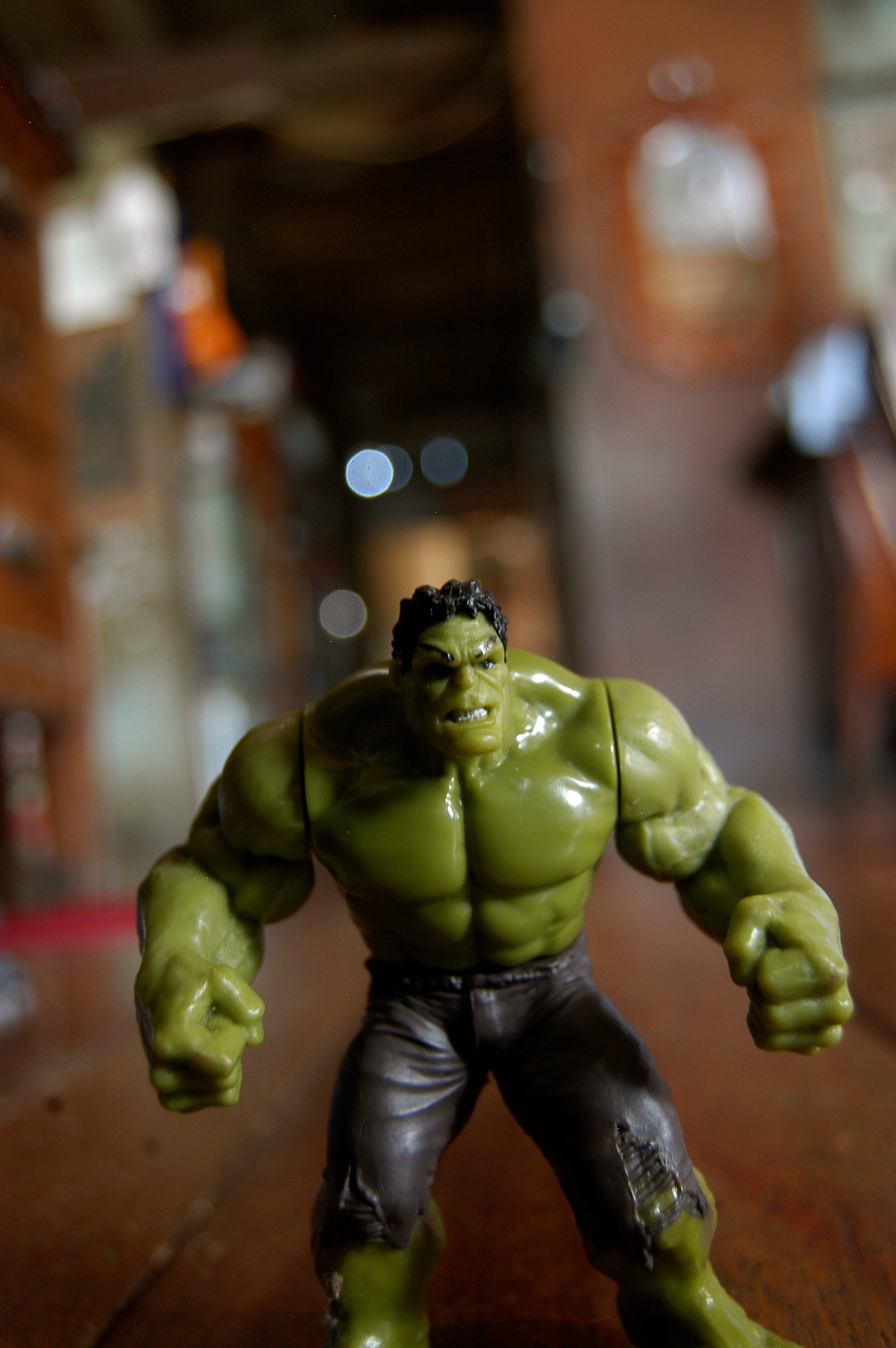 figurine, pepper, healthy eating, green color, performance, futuristic, food, war, toy, wellbeing, no people, Hulk, close-up, macho, representation, food and drink, Phone HD Wallpaper