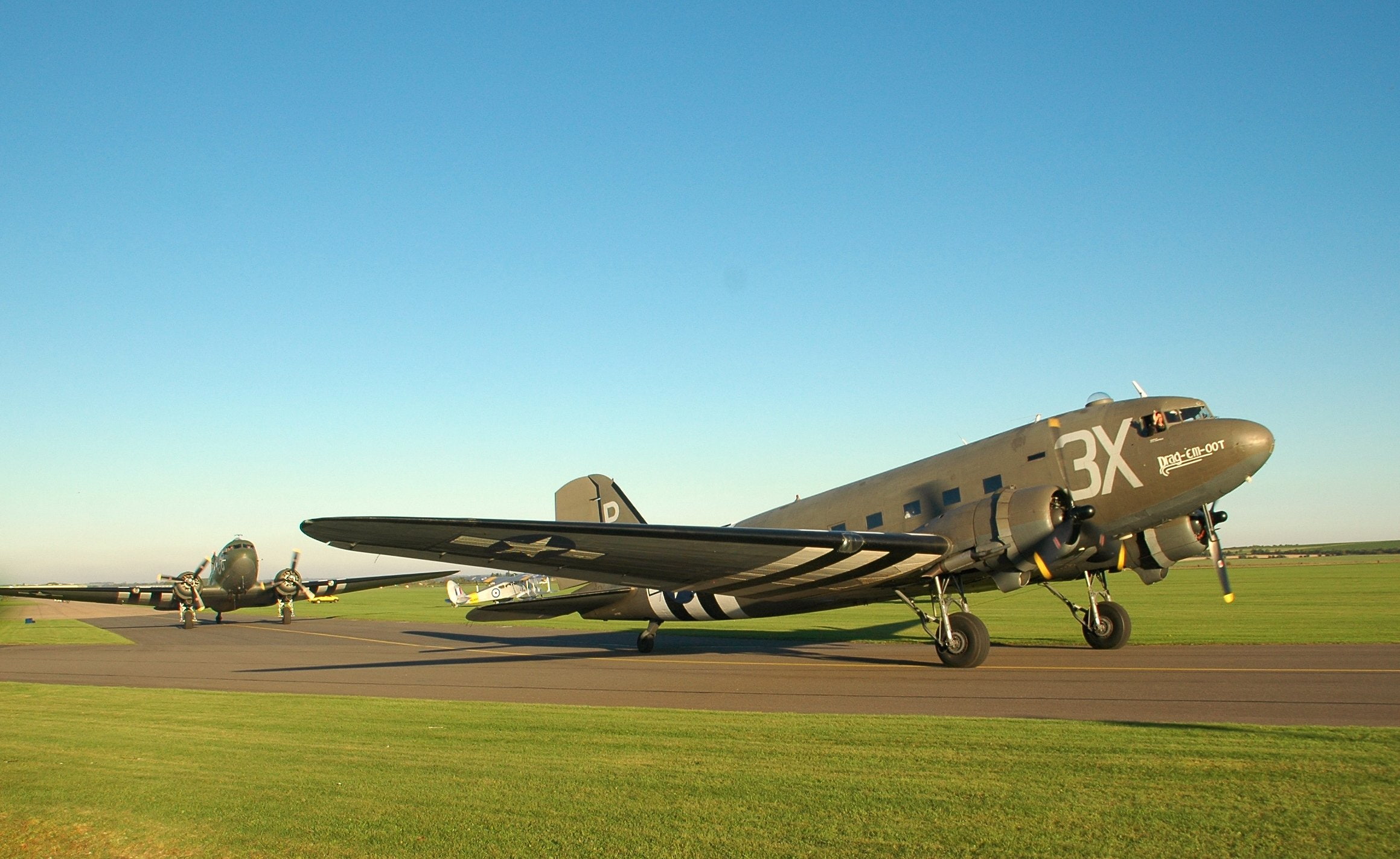 airplane, usa, douglas, dc 3, plane, aircrafts, airliner, army, 1080P, transport, HD Wallpaper