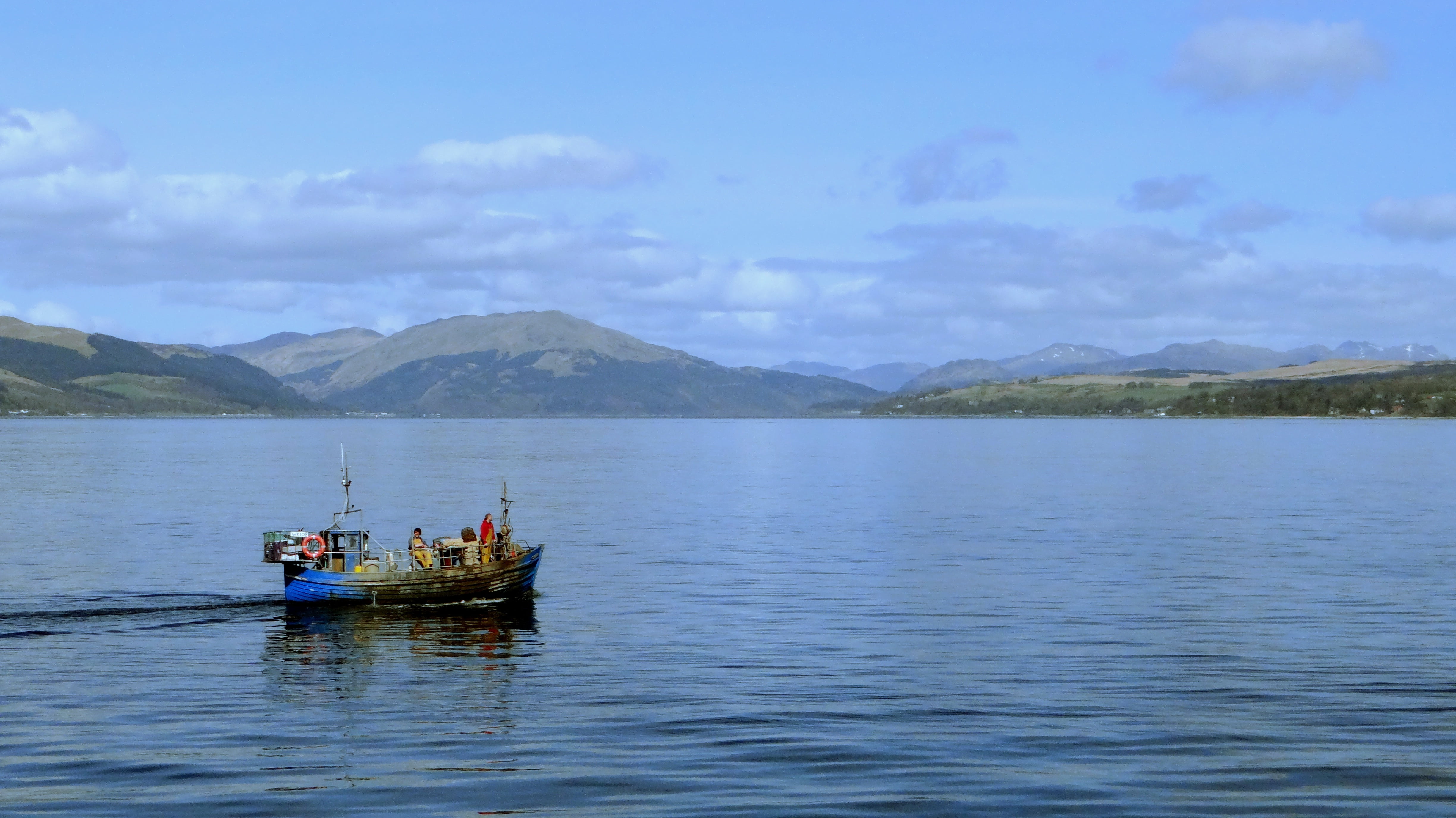 4K, glasgow, cloud - sky, outdoor, fishing industry, horizon, clyde, blue, fishing boat, men, scenics - nature, small group of people, mountain range, HD Wallpaper