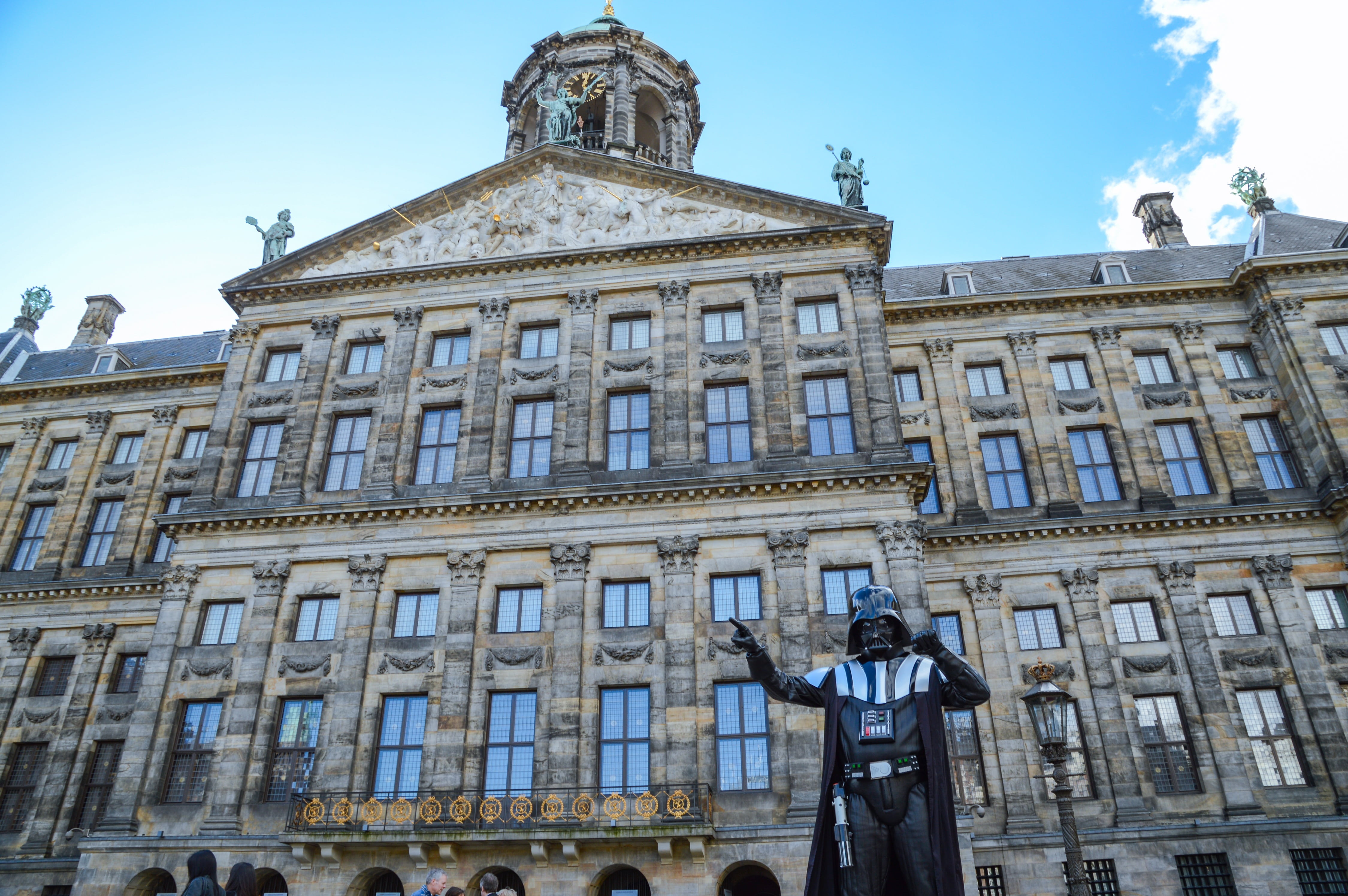statue, 4K, low angle view, starwars, window, nature, representation, travel destinations, amsterdam, sky, art and craft, darth vader, government, history, HD Wallpaper