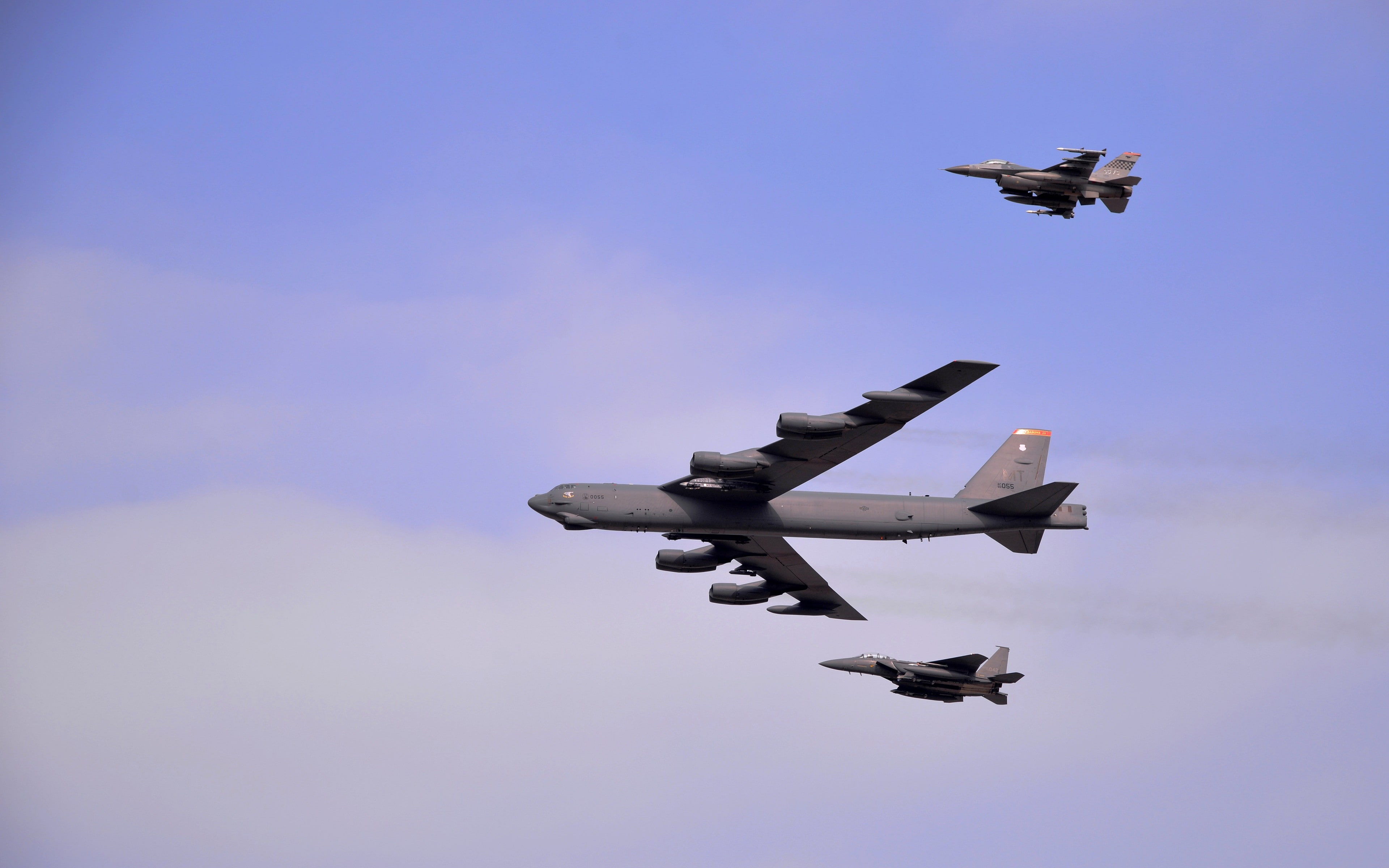 aerospace industry, Military Aircraft, military, nature, no people, General Dynamics F, on the move, Boeing B, outdoors, mcdonnell douglas f, motion, Bomber, HD Wallpaper