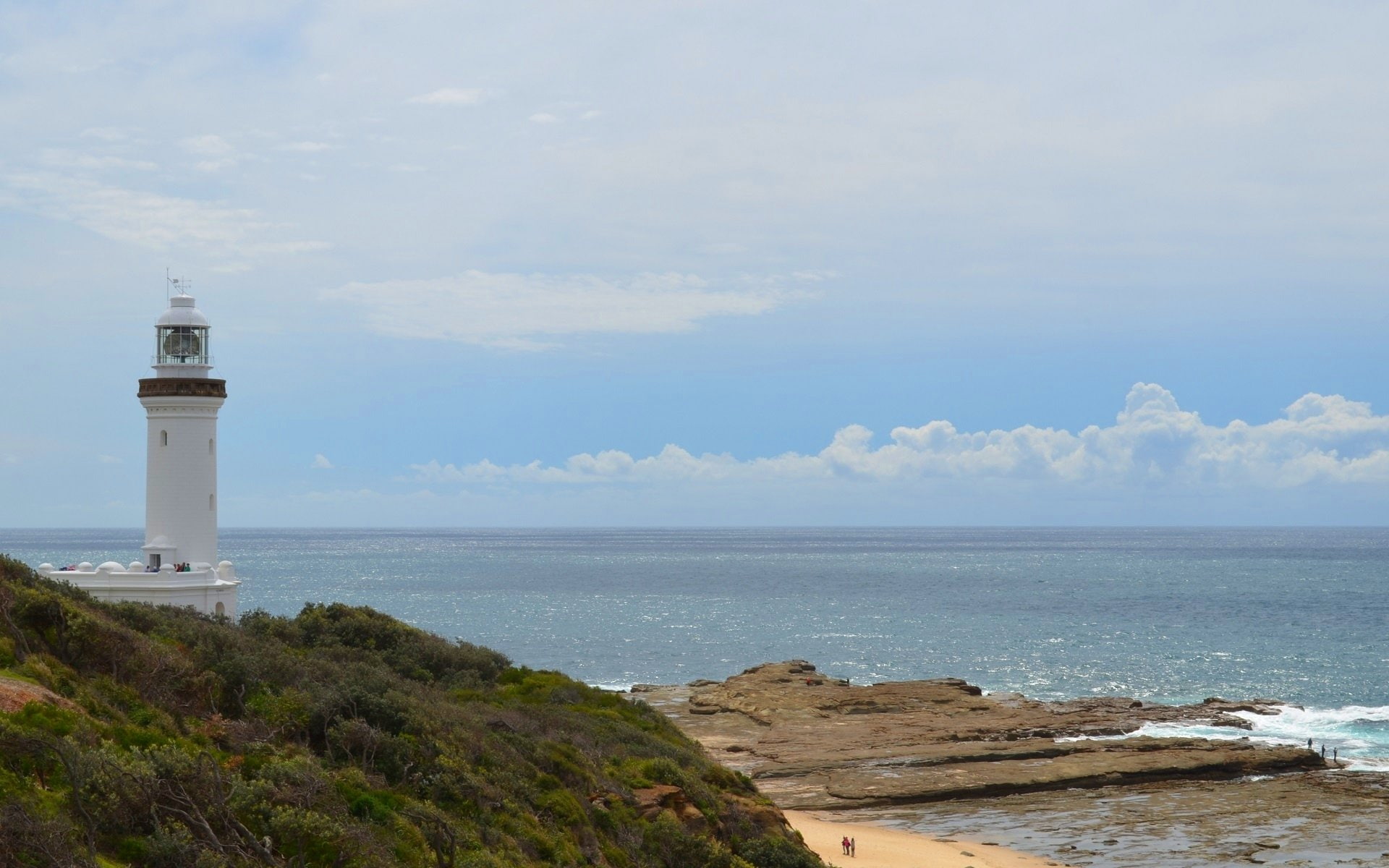 cloud - sky, outdoors, 1080P, Man Made, architecture, Norah Head Lighthouse, Ocean, no people, sky, built structure, Beach, Australia, protection, direction, HD Wallpaper