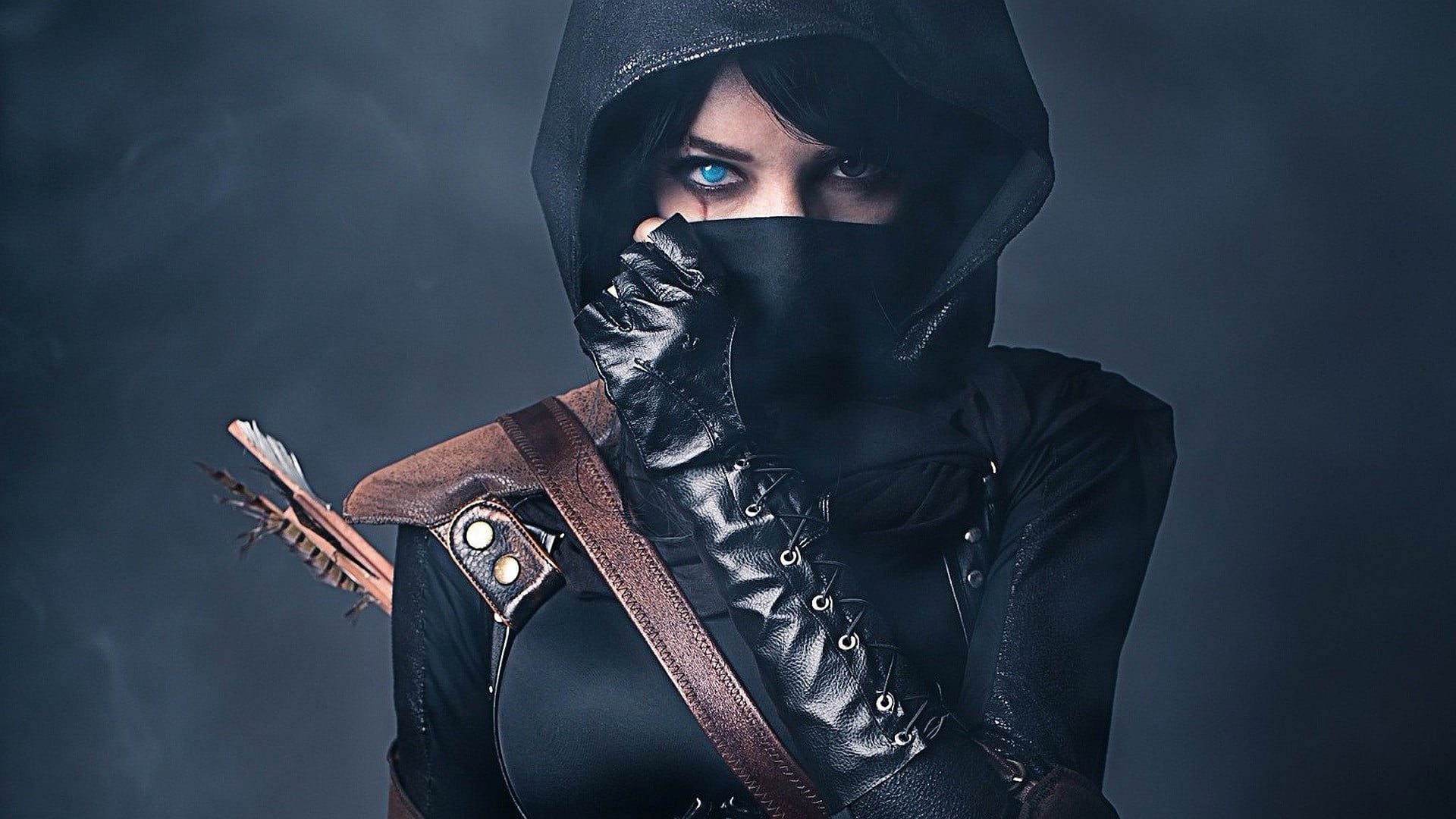 disguise, human face, people, Garret, mask - disguise, adult, knife - weapon, mystery, hood - clothing, women, looking at camera, dark, cosplay, human body part, HD Wallpaper