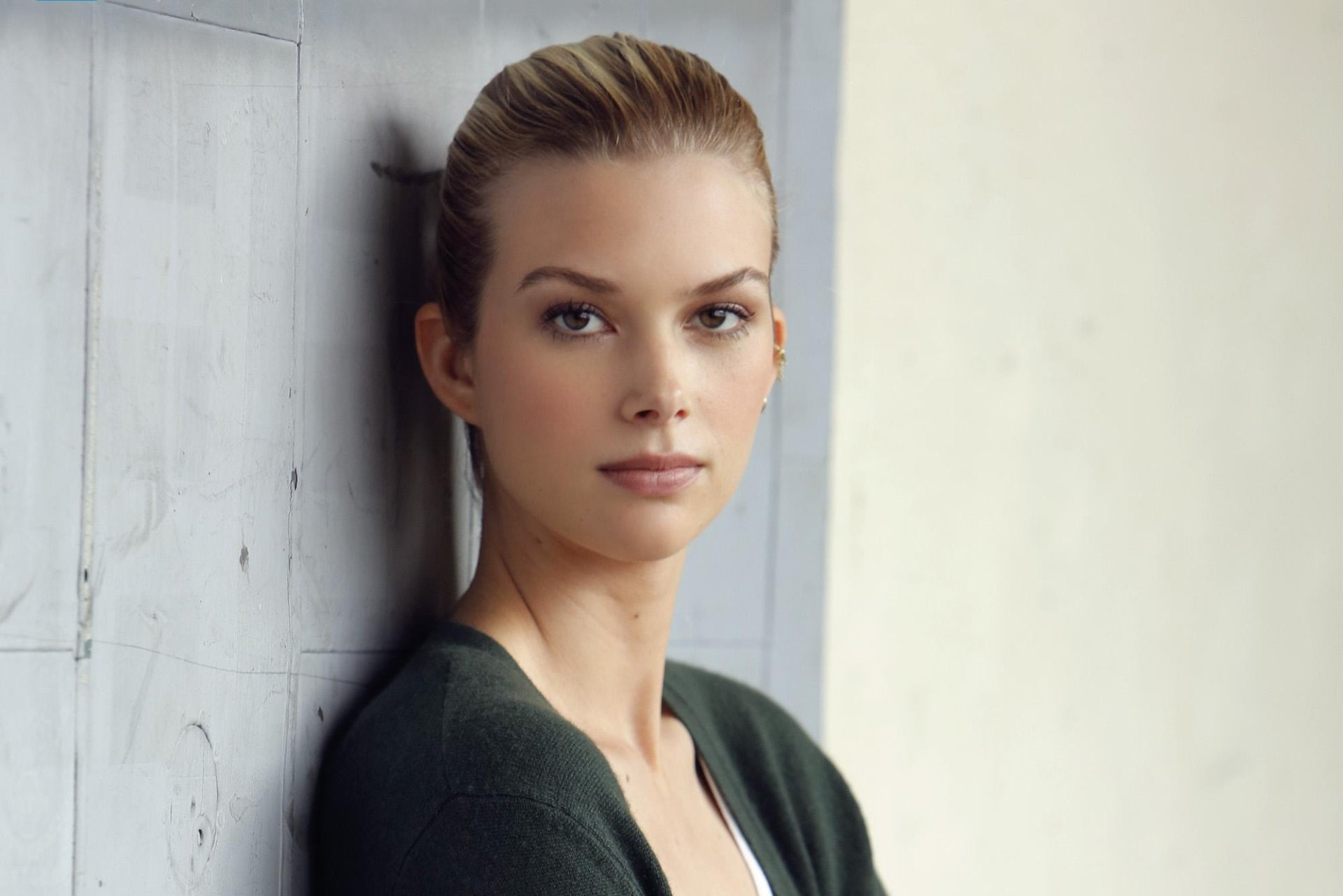 Model, Brown Eyes, Blonde, 1080P, Models, Actress, Emma Ishta, HD Wallpaper