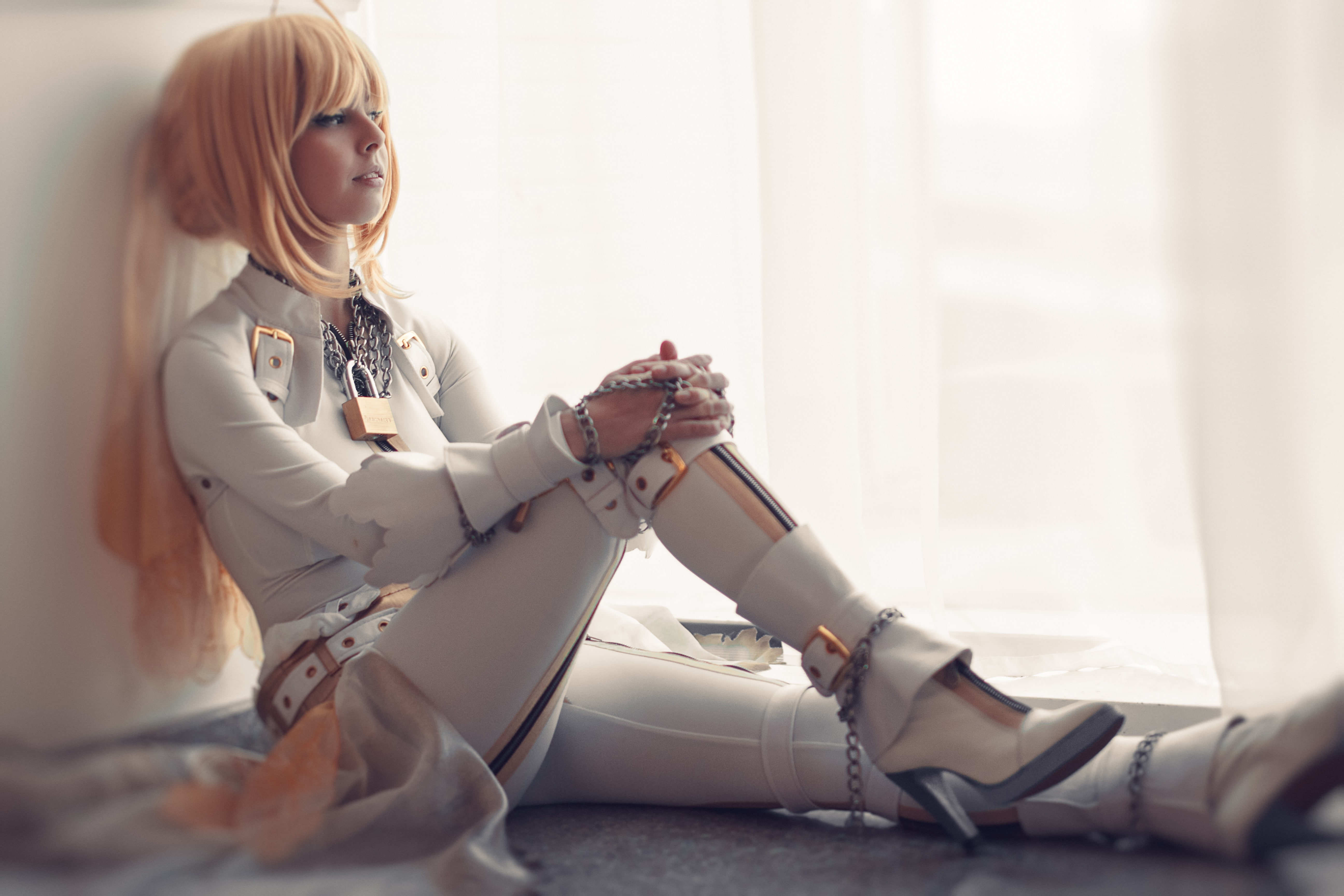 shoe, small, stiletto, looking, fashion, females, indoors, hairstyle, window, beautiful woman, women, full length, suits boots cosplay saber bride long hair blonde blue eyes leather boots leather clothing sitting, HD Wallpaper