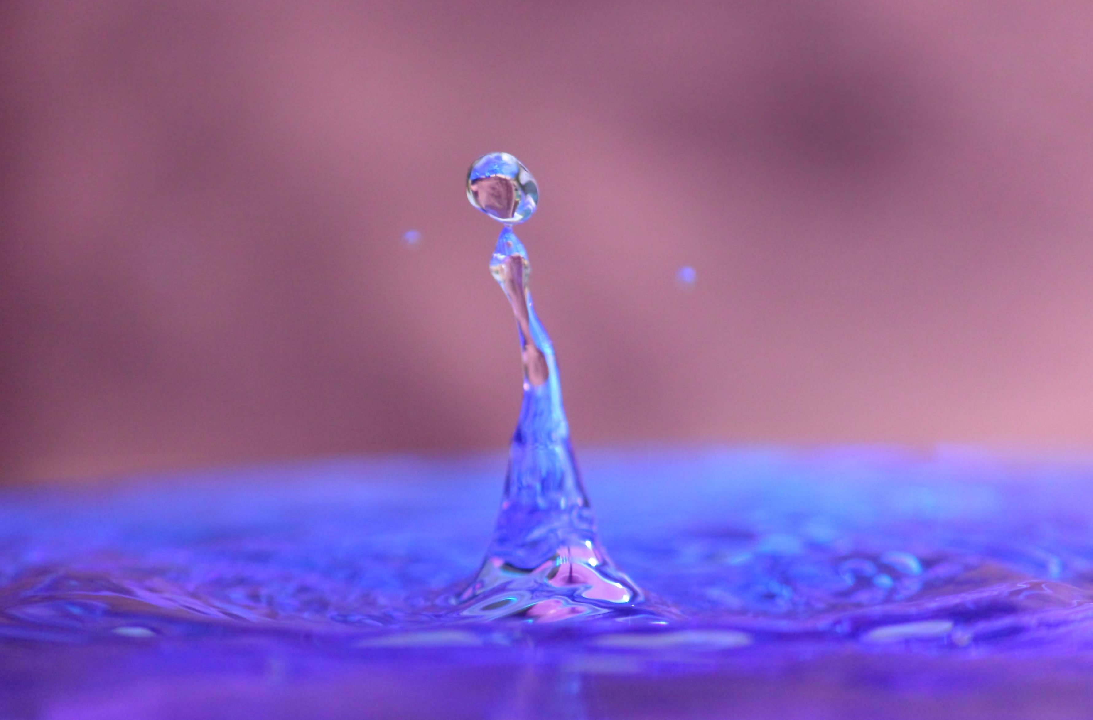 Eye, Dancing Girl, Canon Rebel XSi, 2K, SLR, close-up, bubble, closeup, splashing, drops, abstract, liquid, macro, world, india, backgrounds, purity, nature, HD Wallpaper