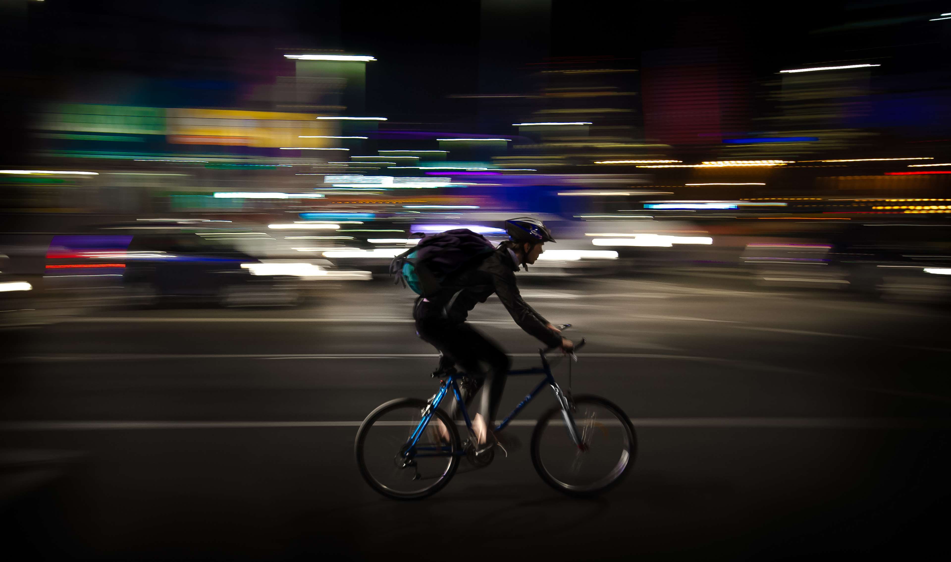 dark, riding, sport, cycling, night, activity, person, city street, architecture, people, on the move, bike, lights, mode of transportation, 4K, illuminated, HD Wallpaper