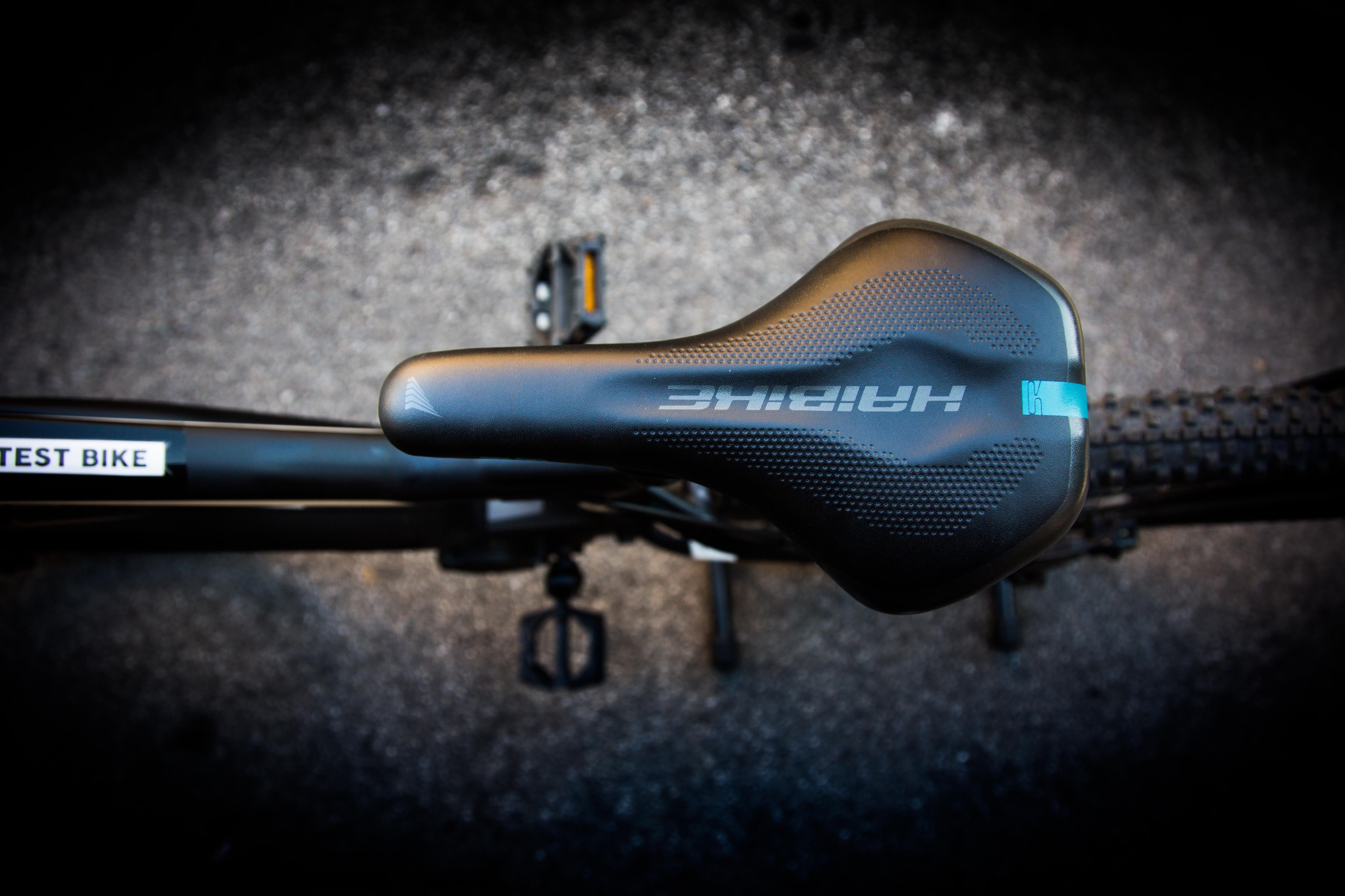 technology, focus on foreground, bicycle, the giro ditalia, leisure, bike, communication, muntainbike, saddle, photo, black color, blue, silver colored, HD Wallpaper