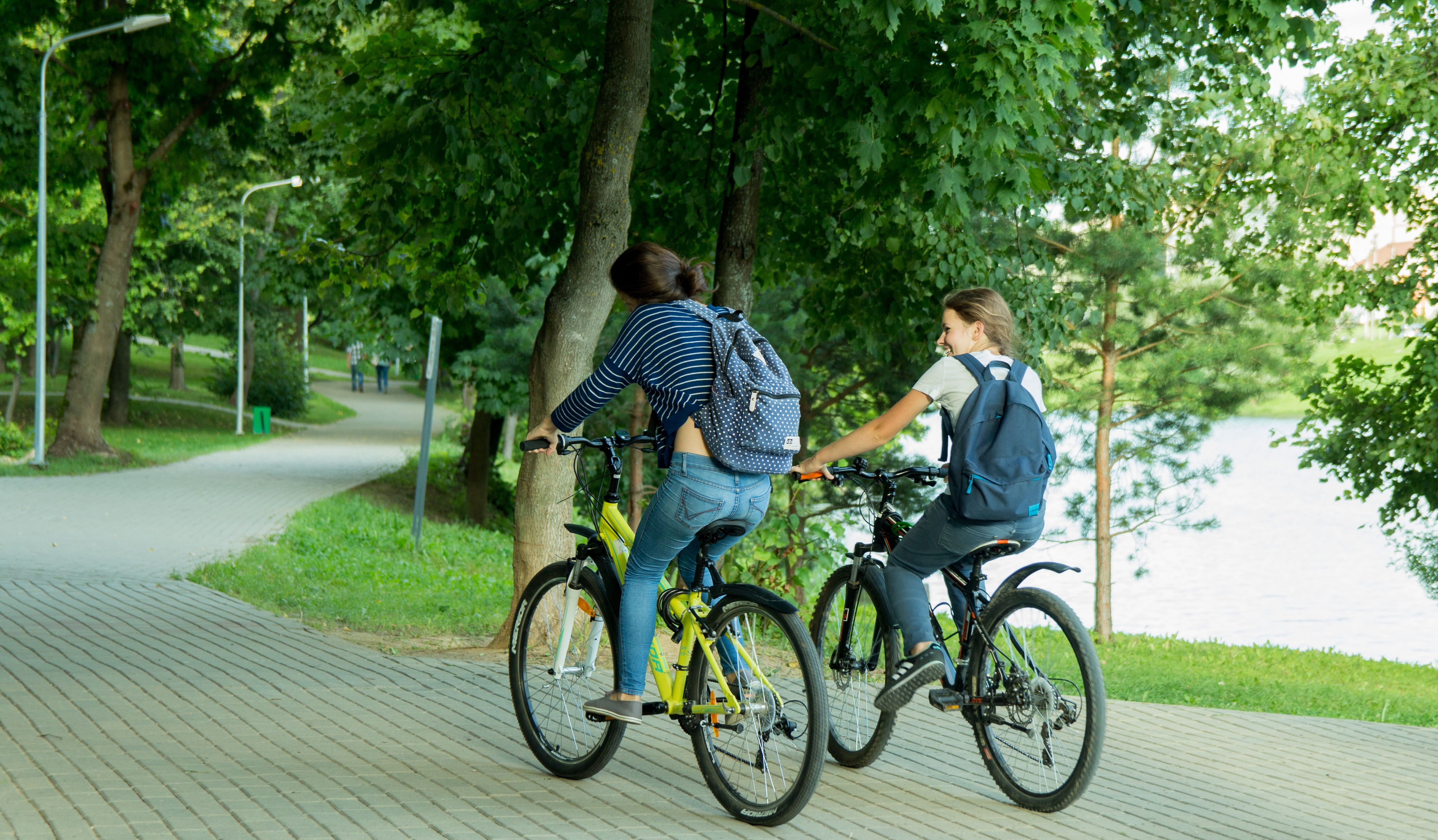 road, males, bicyclist, euro, person, healthy, biking, people, cyclist, transportation, man, riding, fashion, teenager, ecological, women, city, plant, HD Wallpaper