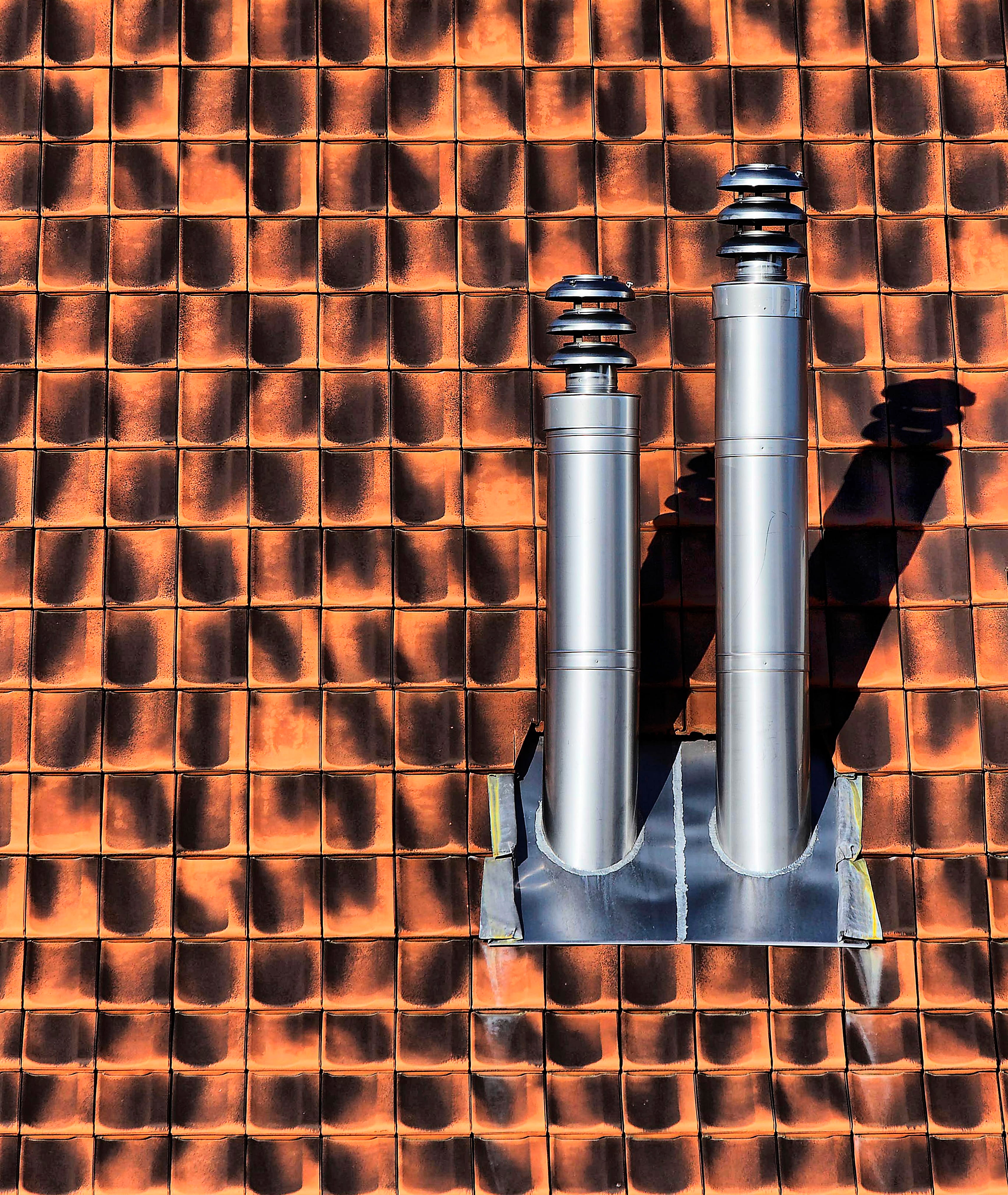 exhaust, beauty product, pipe, abstract, writing instrument, orange color, studio shot, tile, metal, high angle view, equipment, indoors, chimney, vent, Phone HD Wallpaper