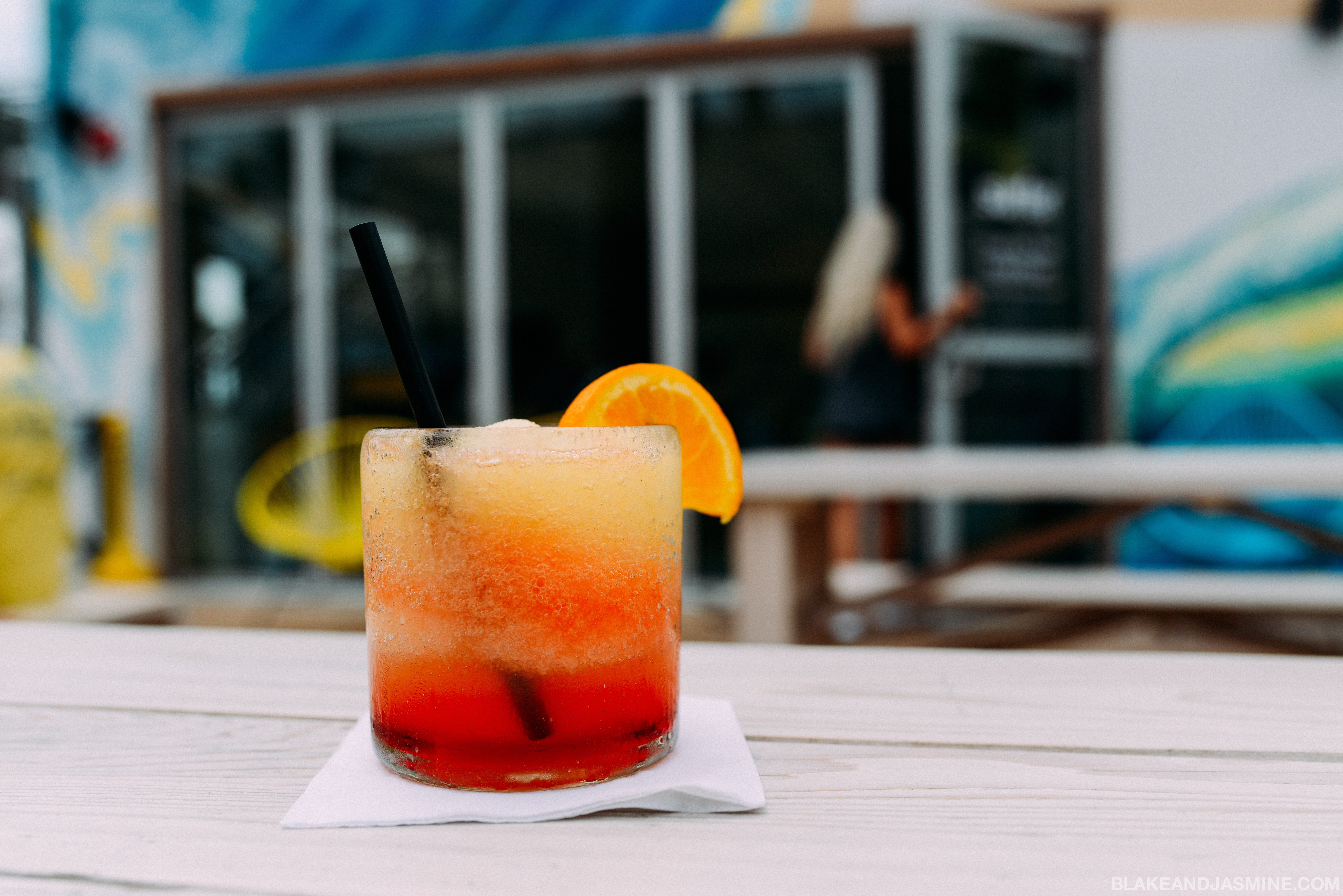 drinking straw, straw, garnish, juice, close-up, food and drink, fruit, drink, refreshment, drinking glass, focus on foreground, table, drinks, cocktails, HD Wallpaper